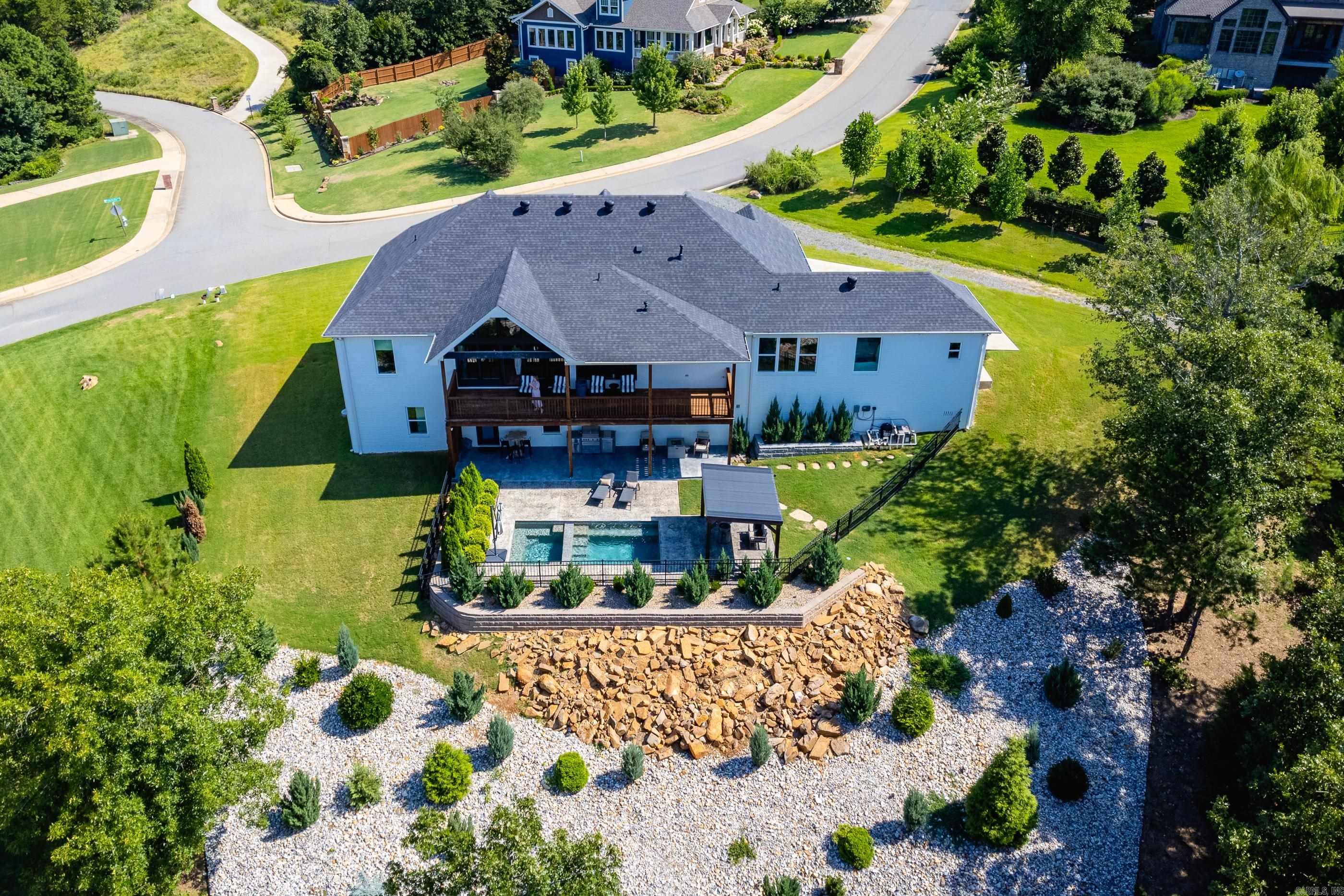 MOUNTAIN CREST ESTATES - Residential