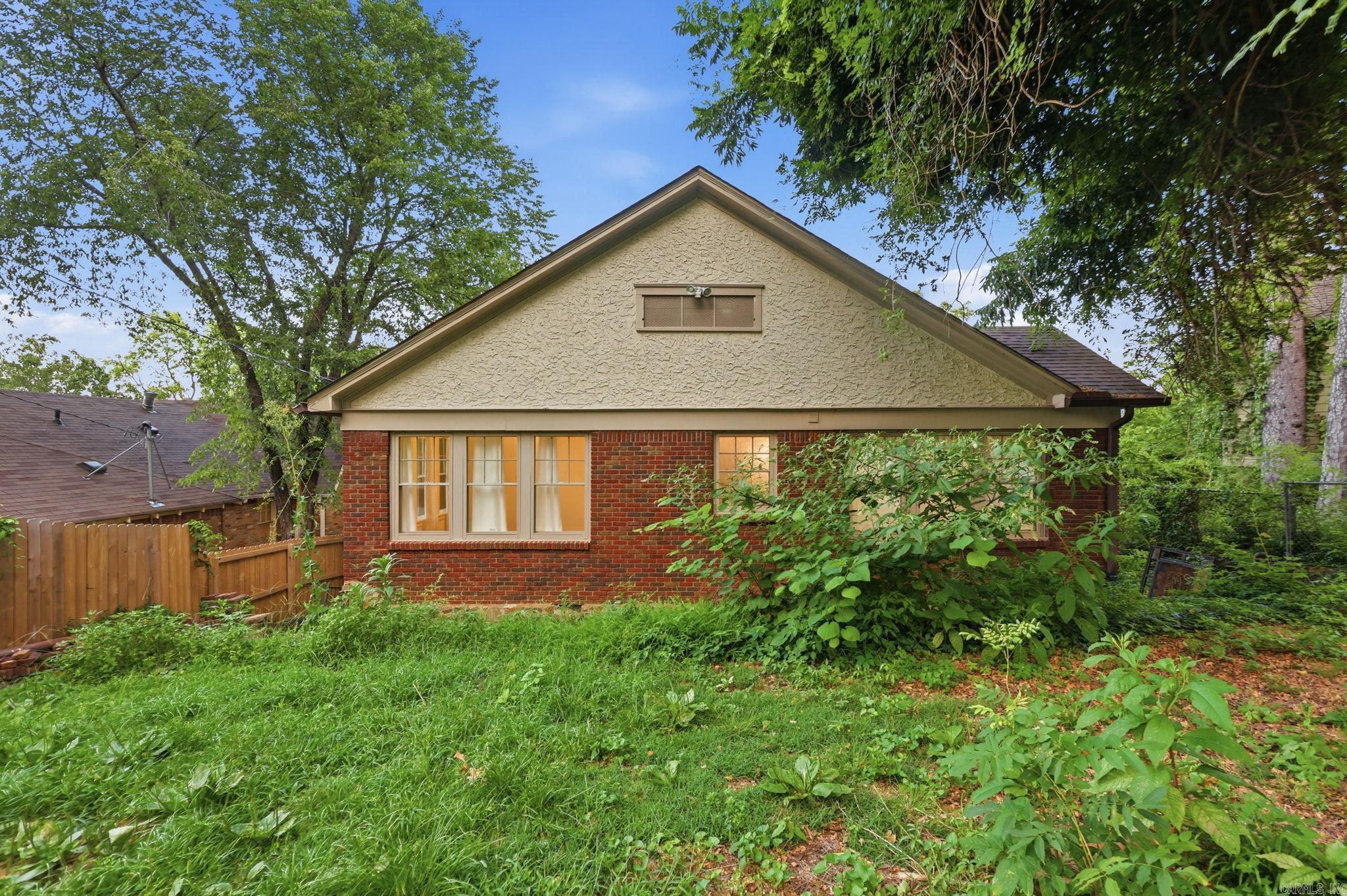 OAKWOOD PLACE - Residential
