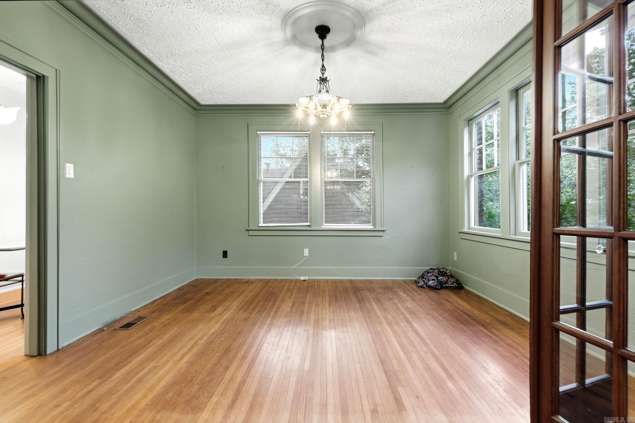 OAKWOOD PLACE - Residential