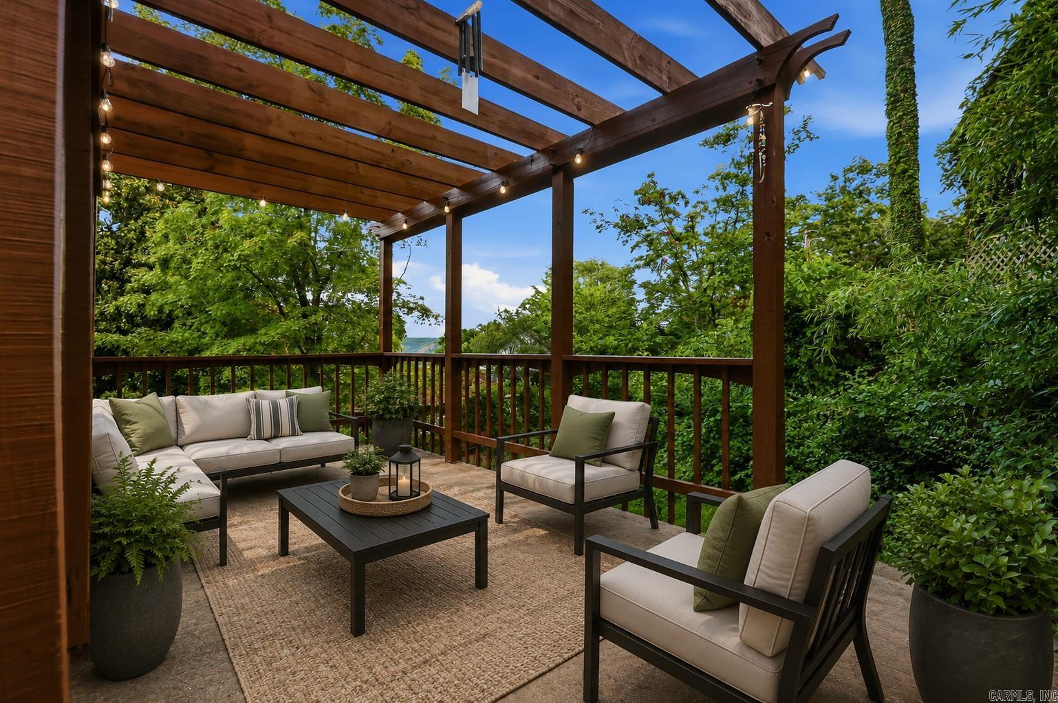 OAKWOOD PLACE - Residential