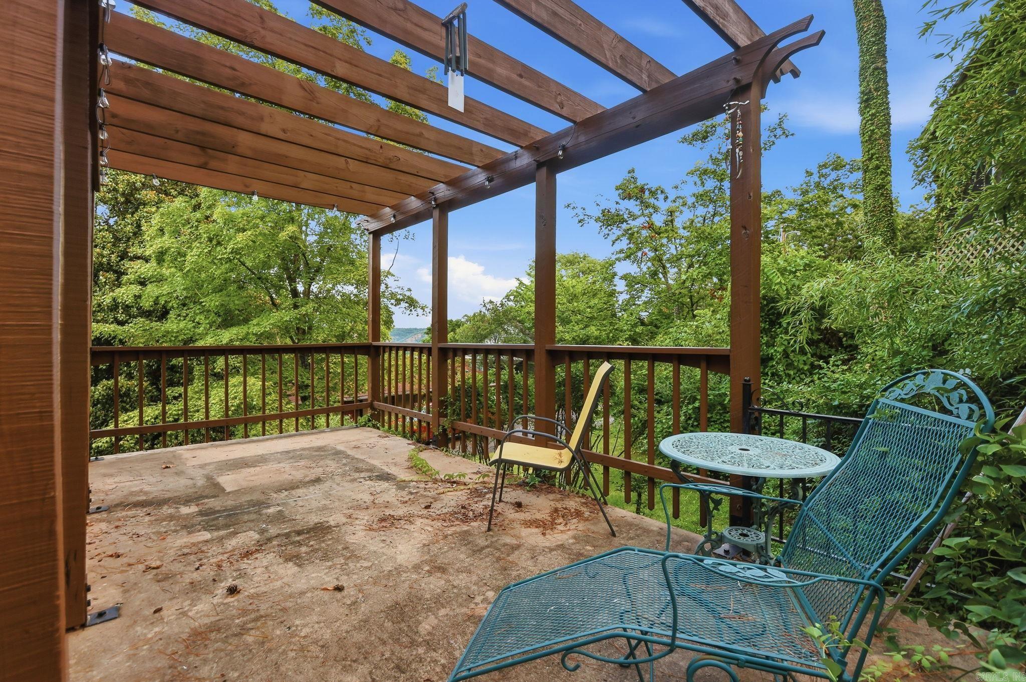 OAKWOOD PLACE - Residential