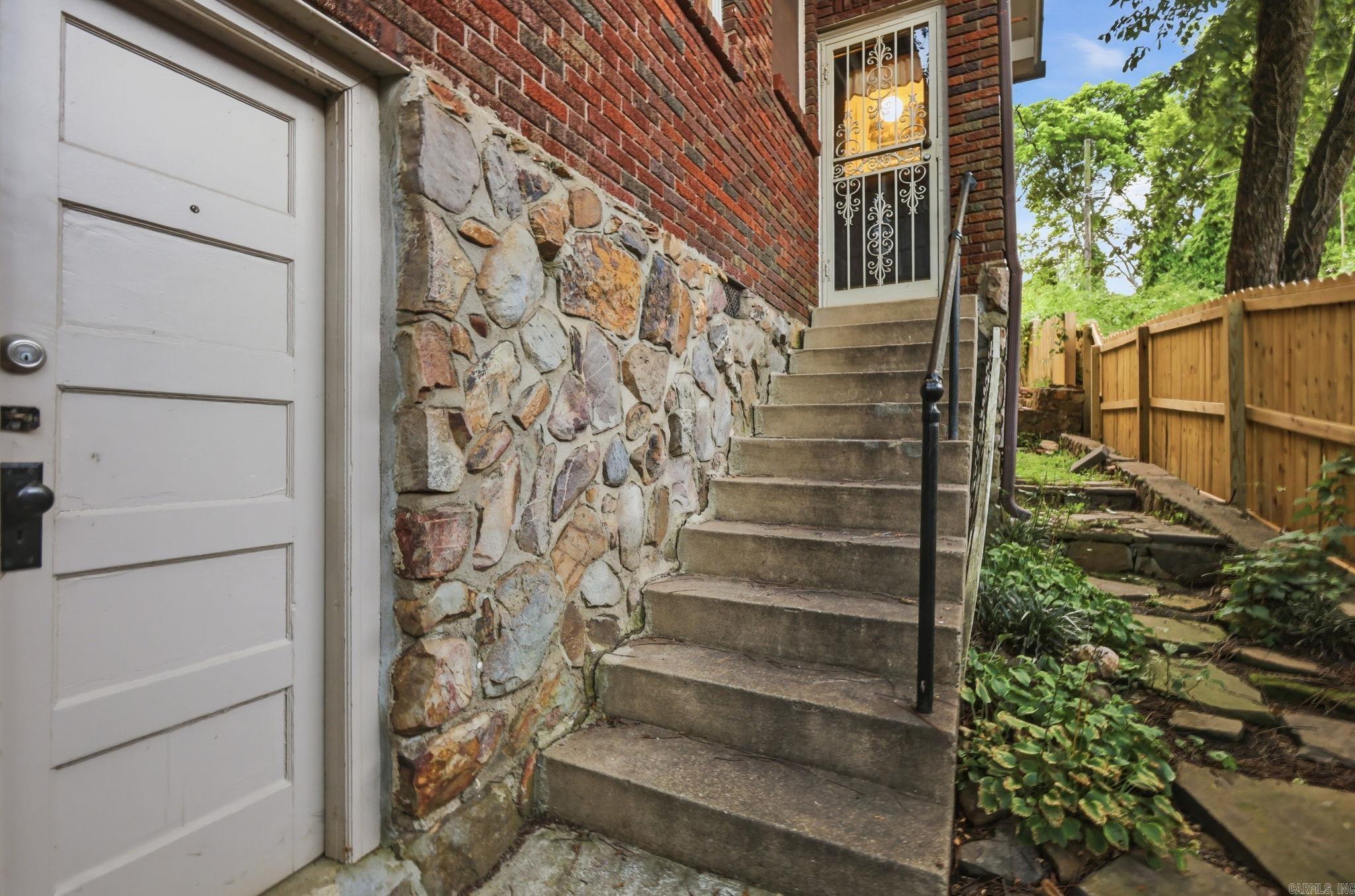 OAKWOOD PLACE - Residential