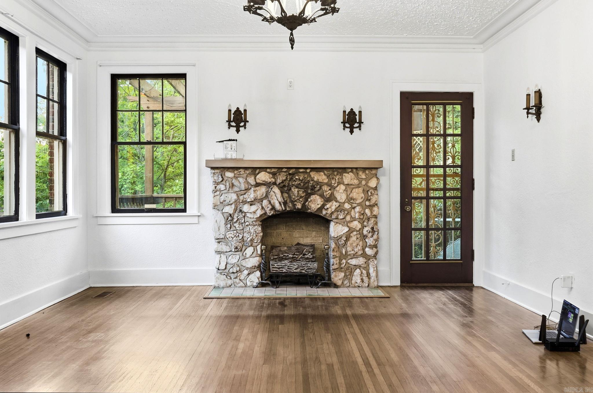 OAKWOOD PLACE - Residential