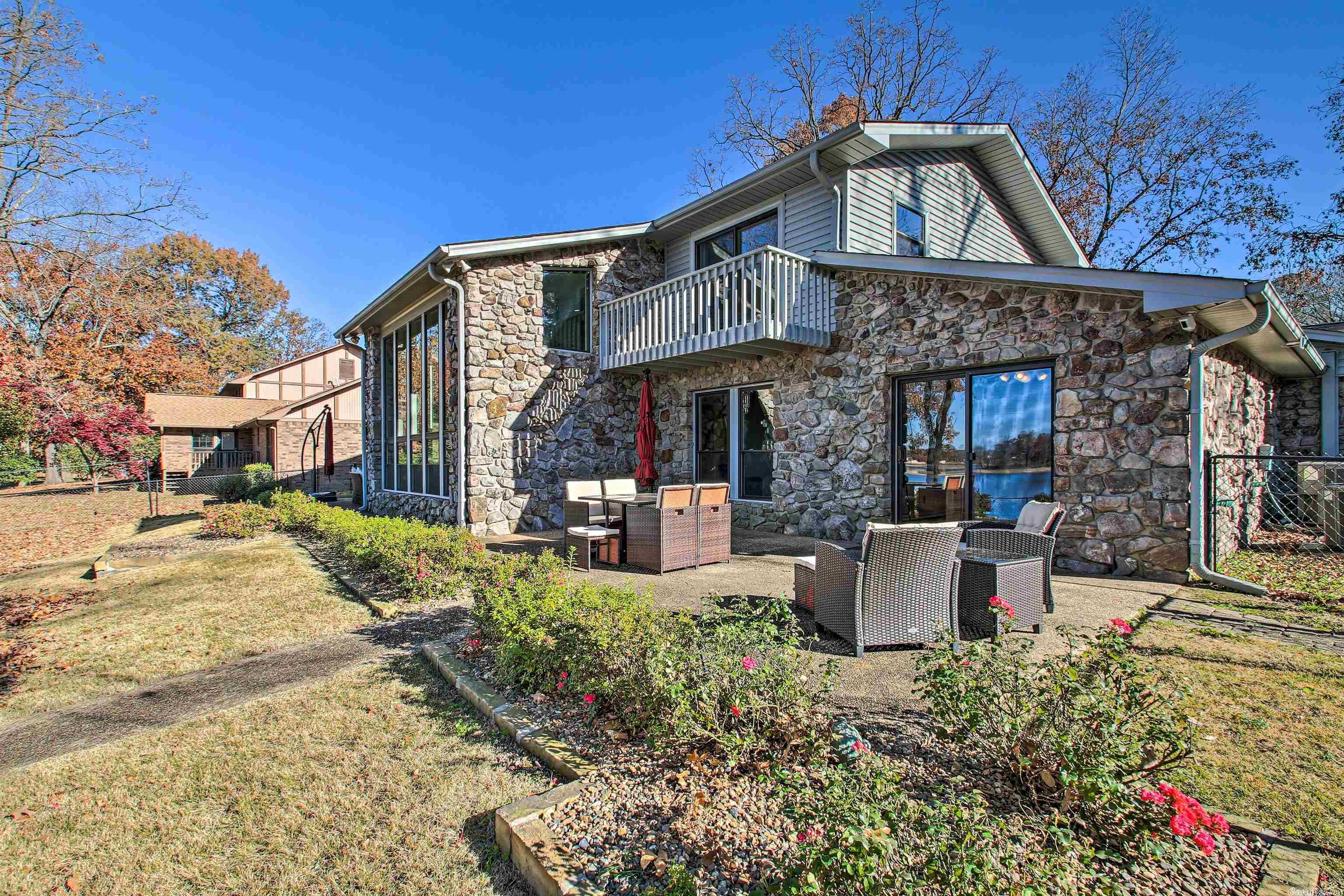 Lake View - Residential