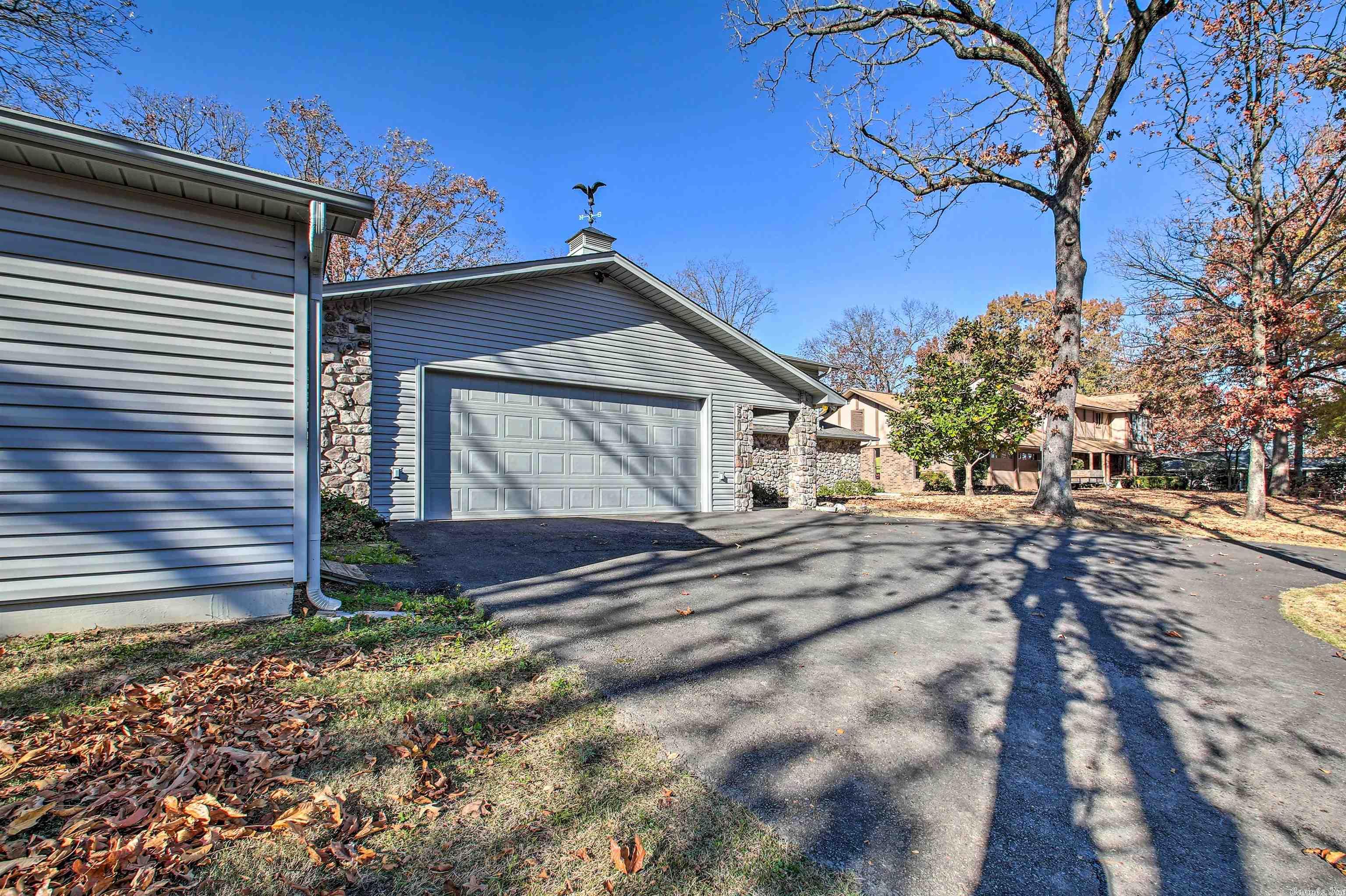 Lake View - Residential