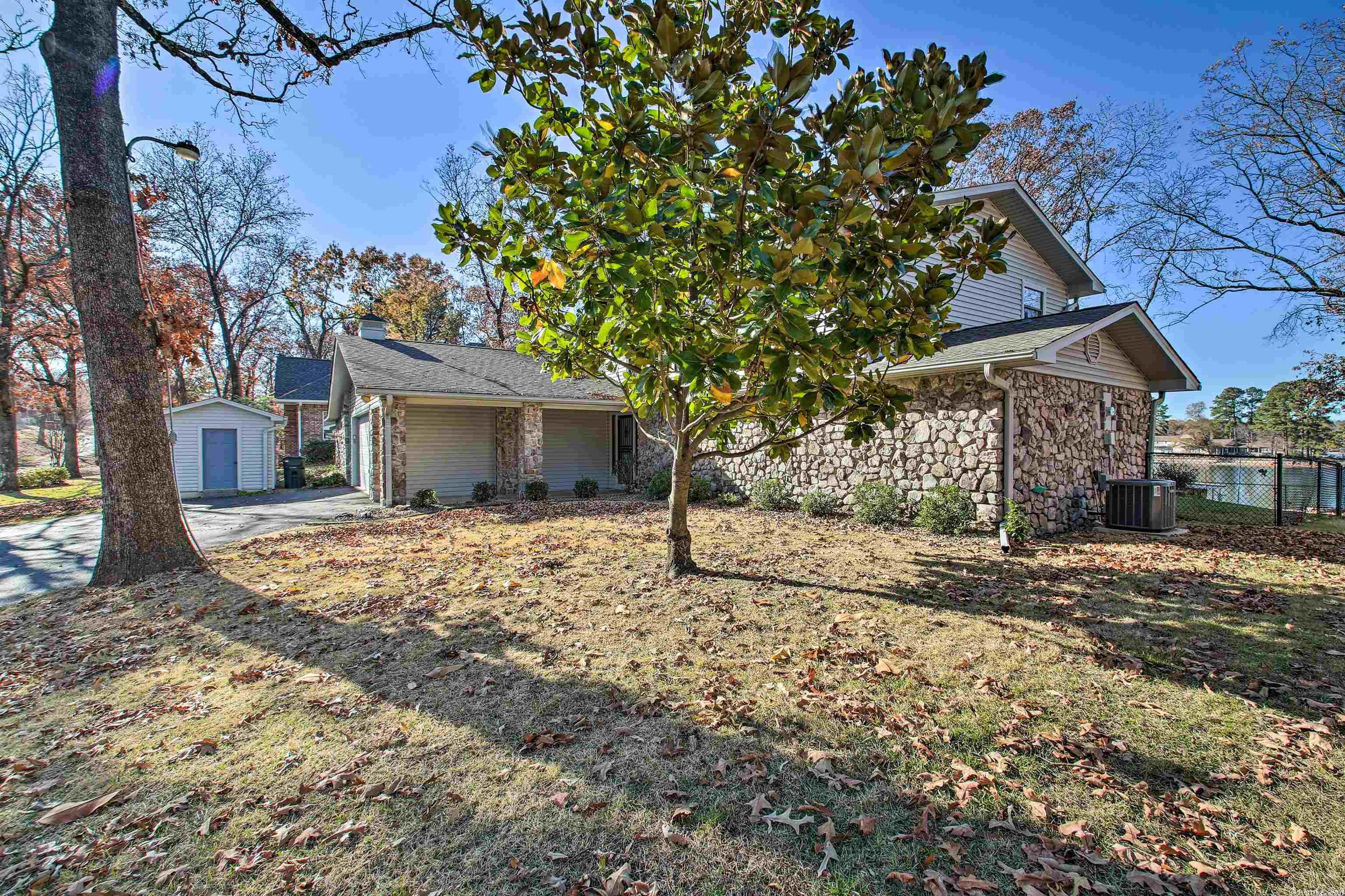 Lake View - Residential