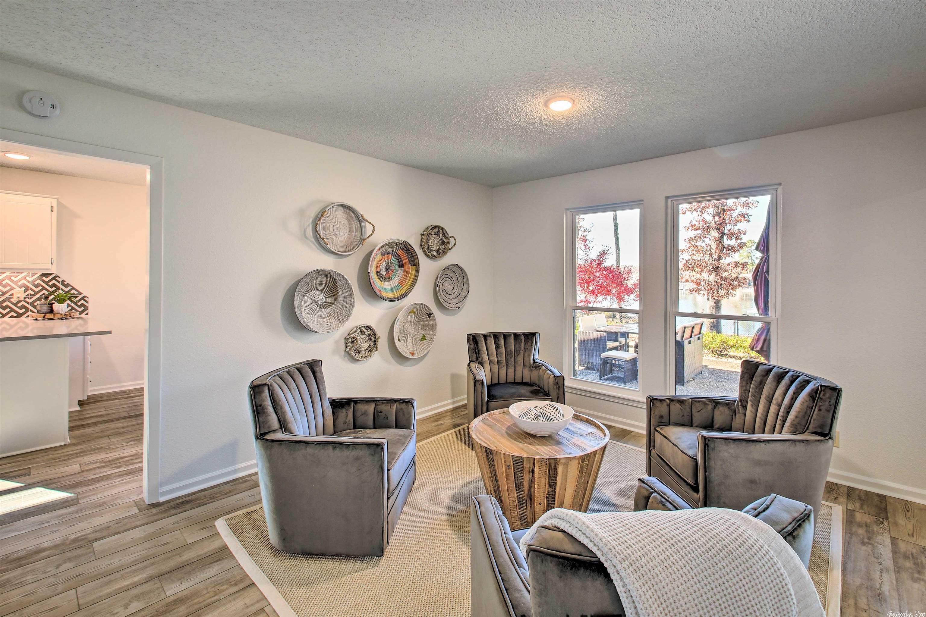 Lake View - Residential