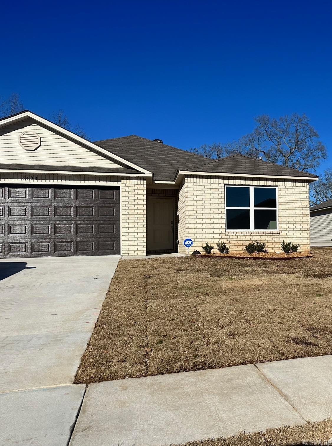 TRAMMEL ESTATES - Residential