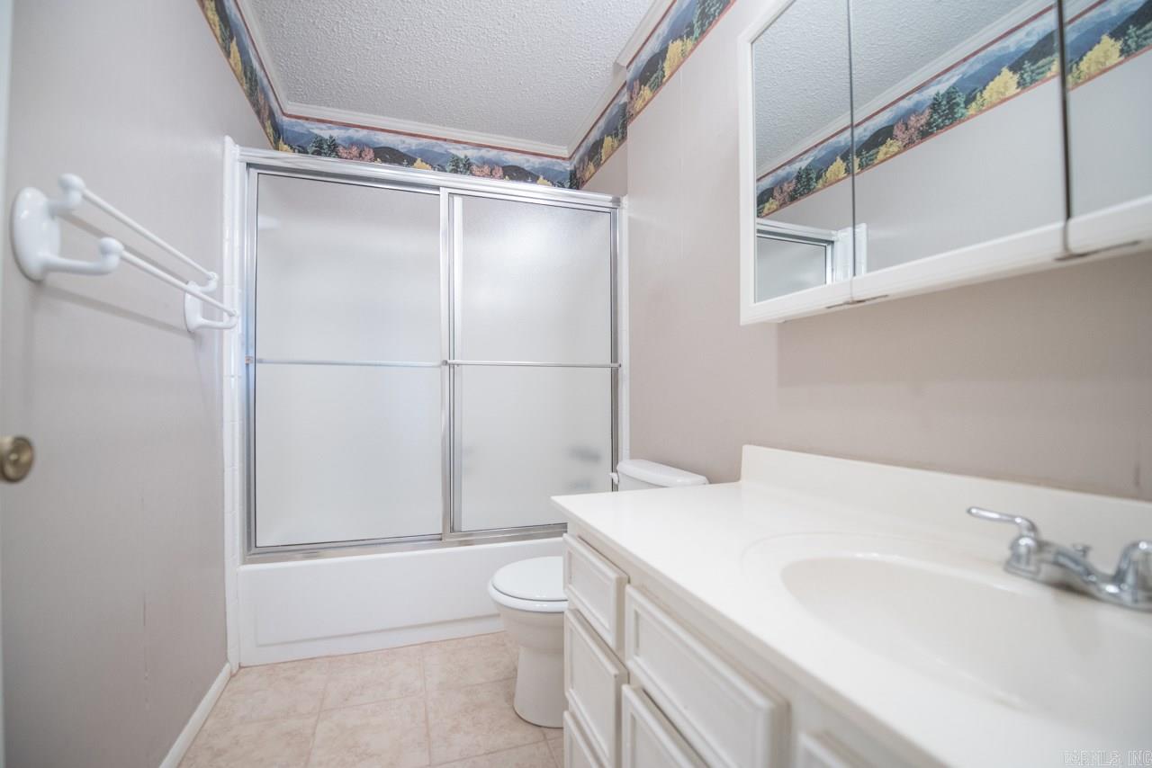 INDIAN HILLS - Residential