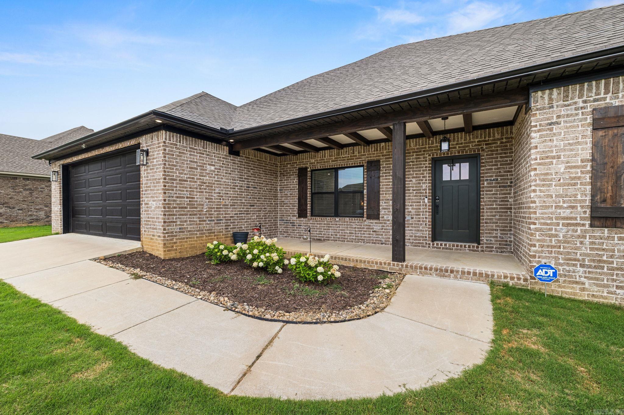HIDDEN VALLEY ESTATES - Residential