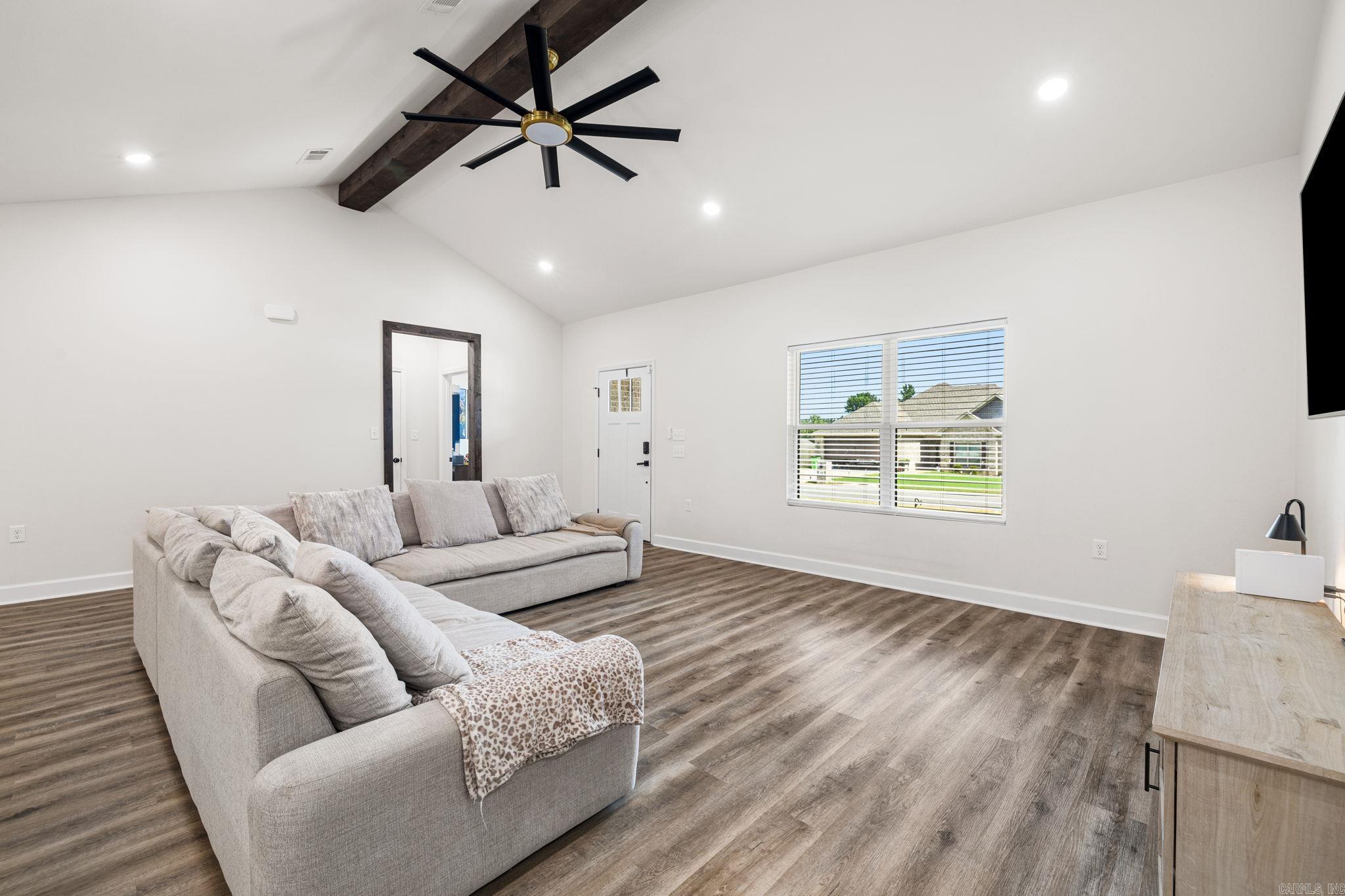 HIDDEN VALLEY ESTATES - Residential