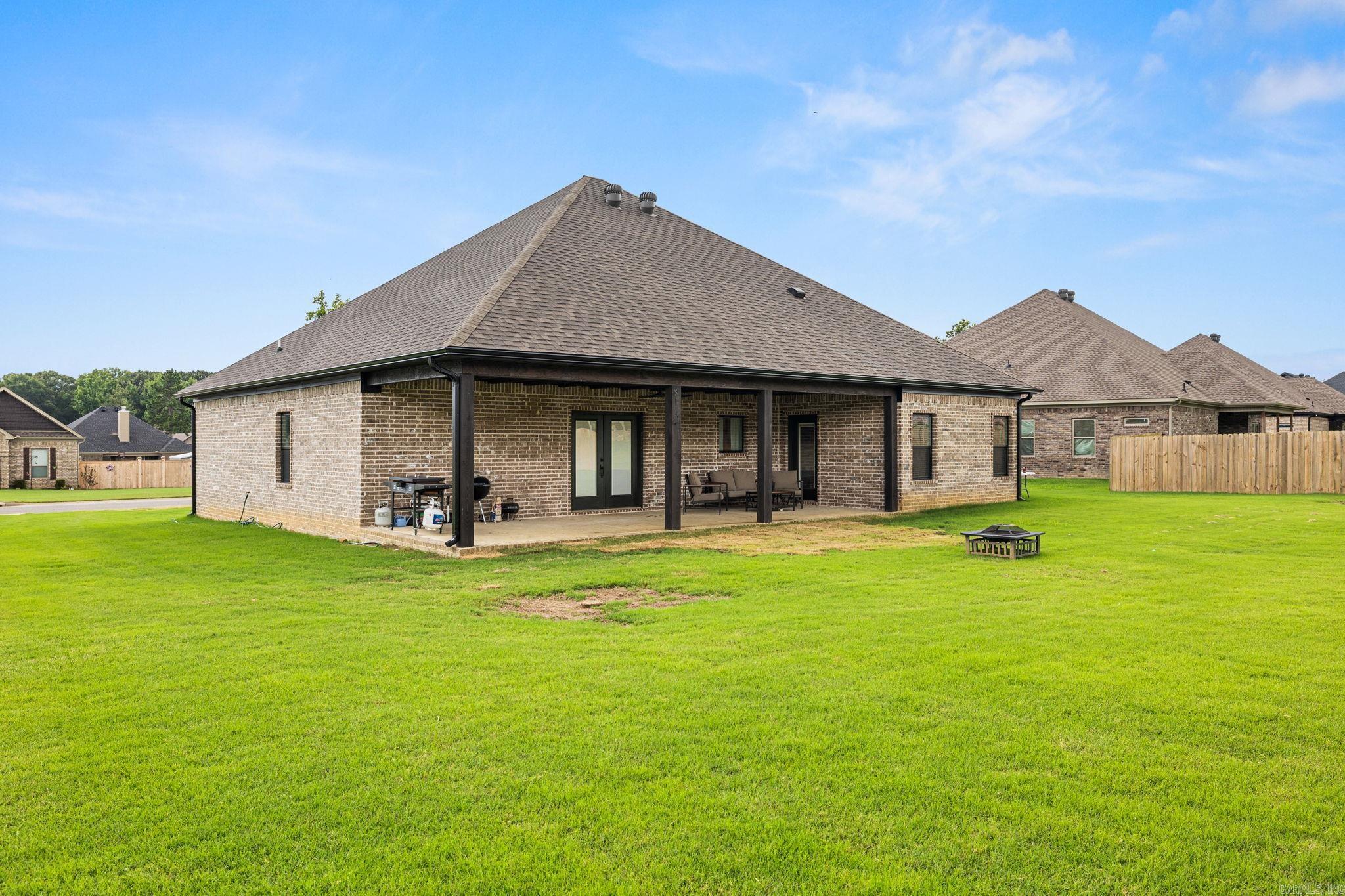 HIDDEN VALLEY ESTATES - Residential