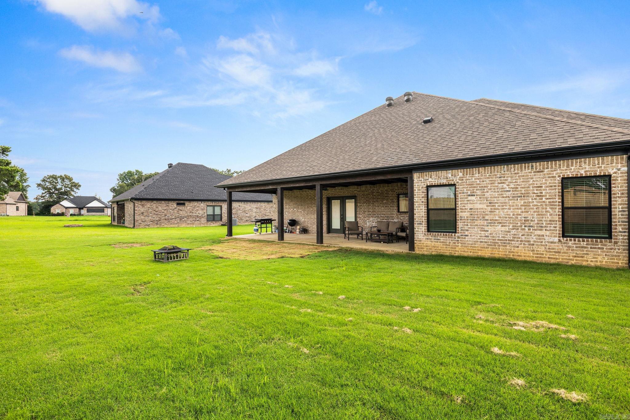 HIDDEN VALLEY ESTATES - Residential
