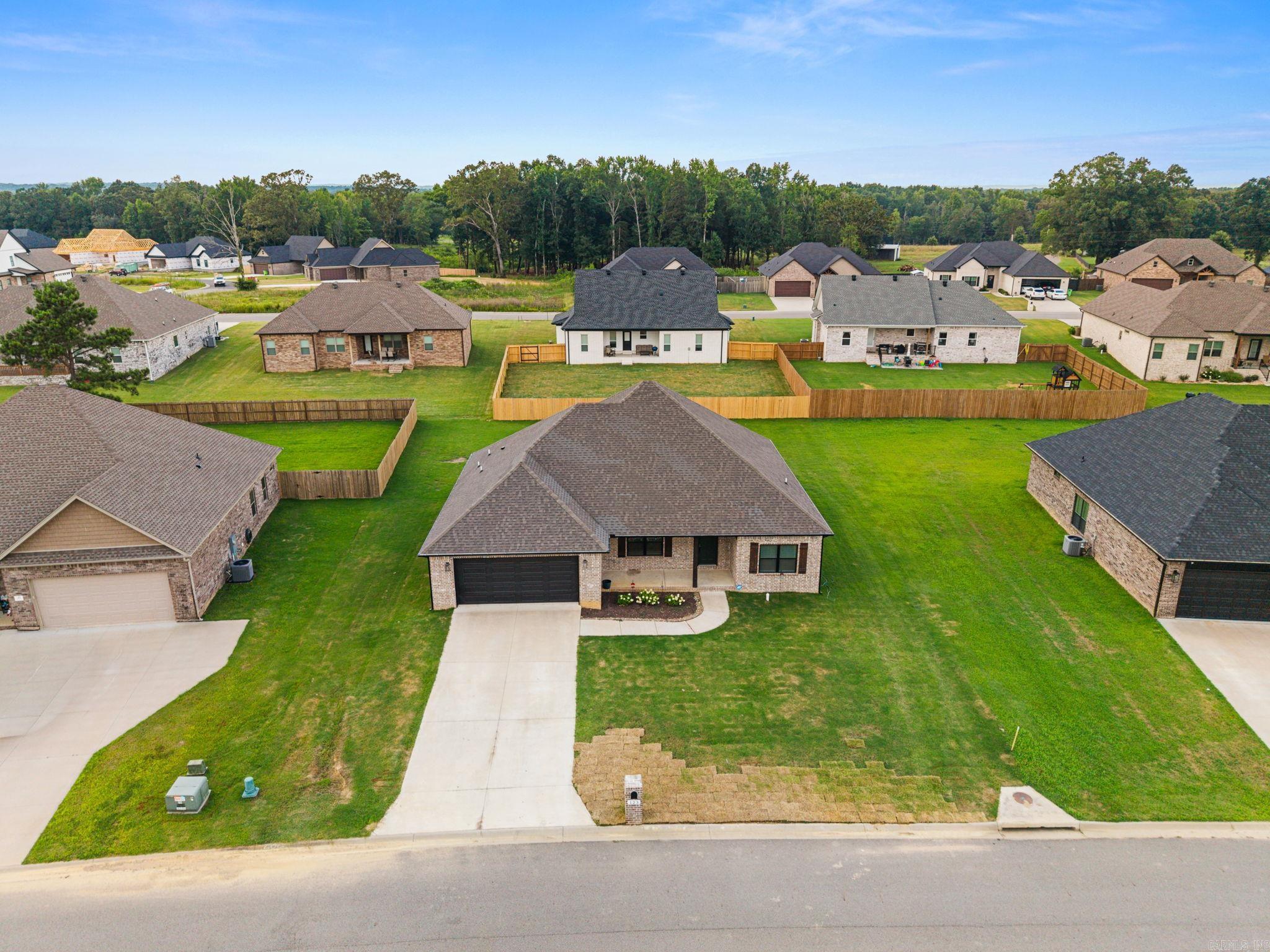 HIDDEN VALLEY ESTATES - Residential