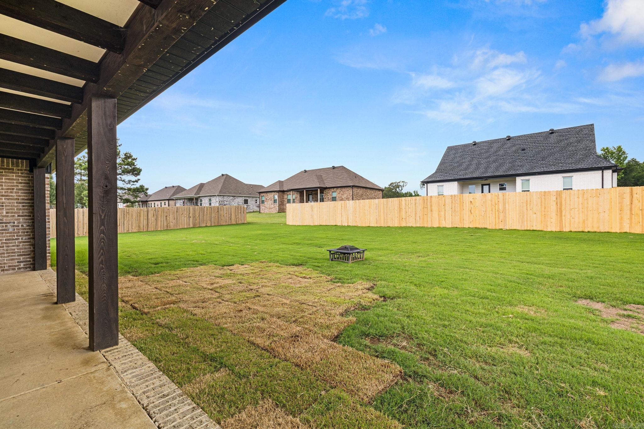 HIDDEN VALLEY ESTATES - Residential