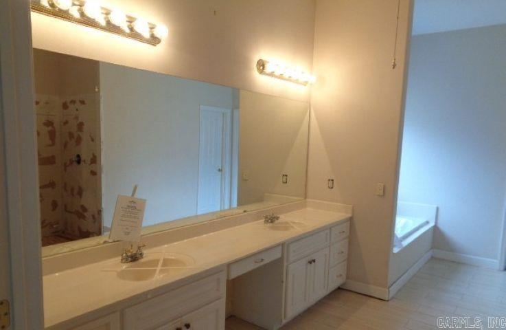 OVERBROOK - Residential