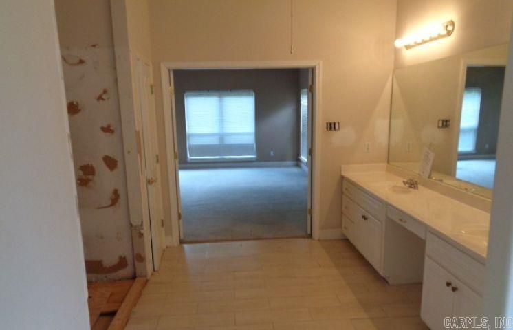 OVERBROOK - Residential