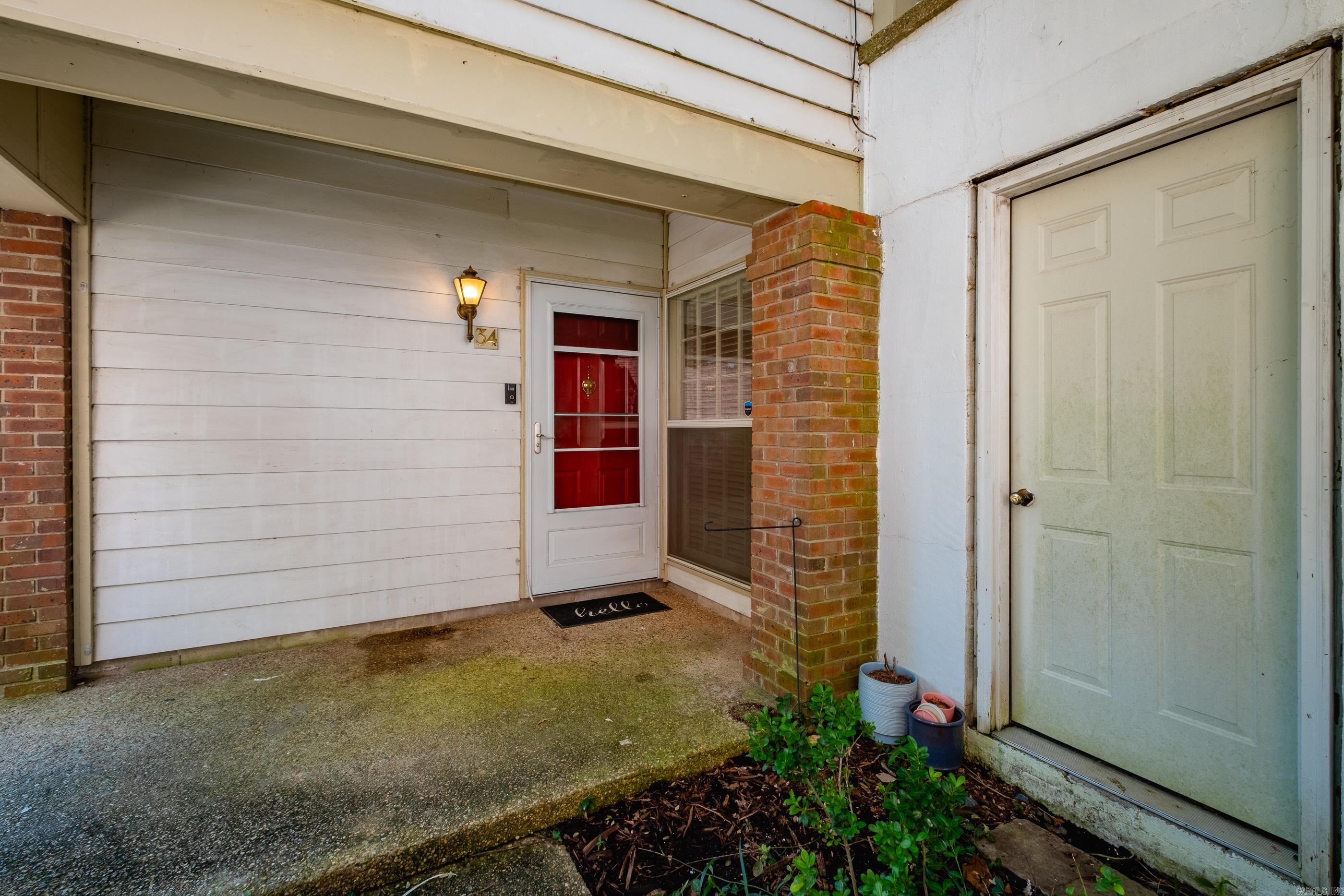 LINDEN COURT CONDO HPR - Residential