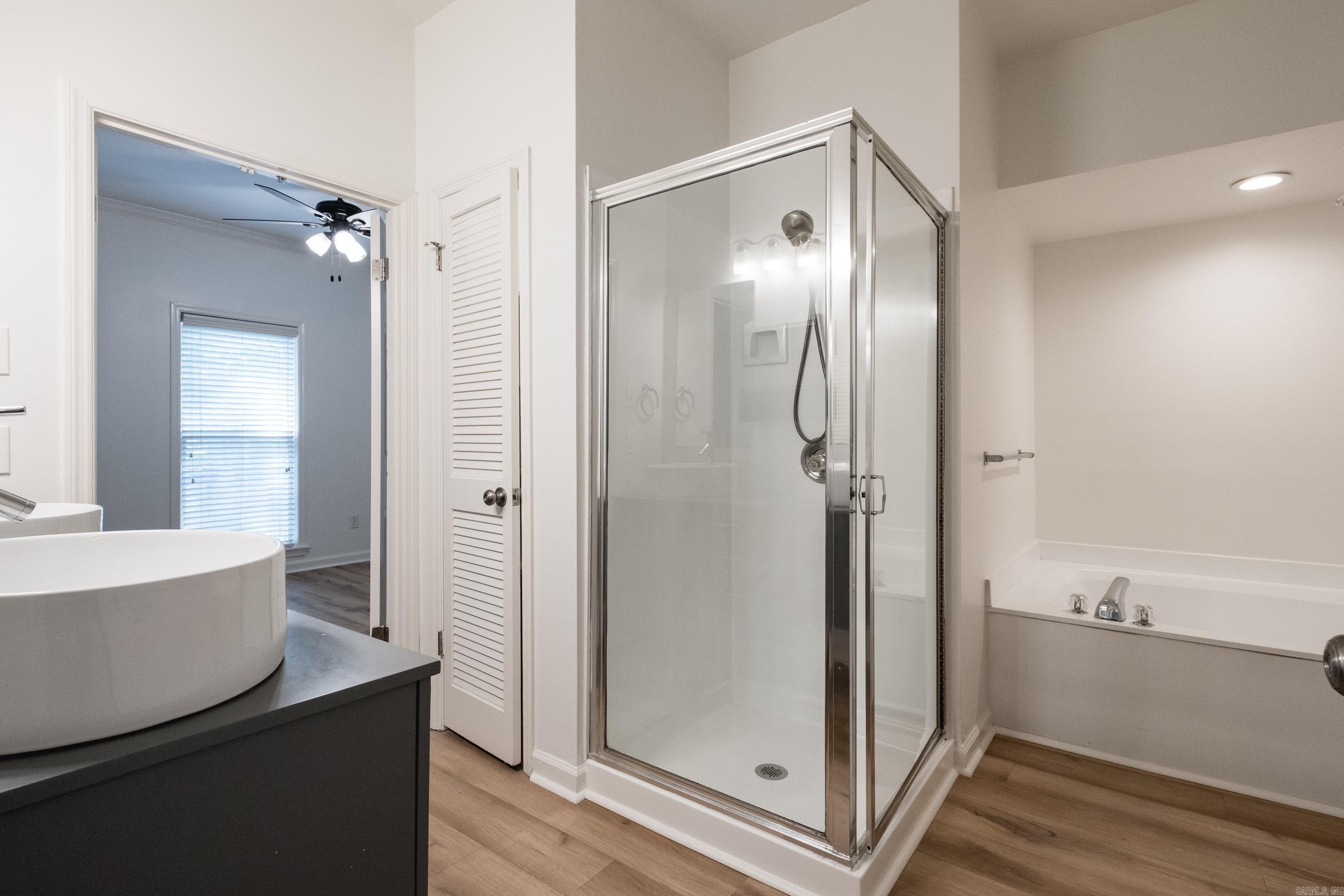 LINDEN COURT CONDO HPR - Residential