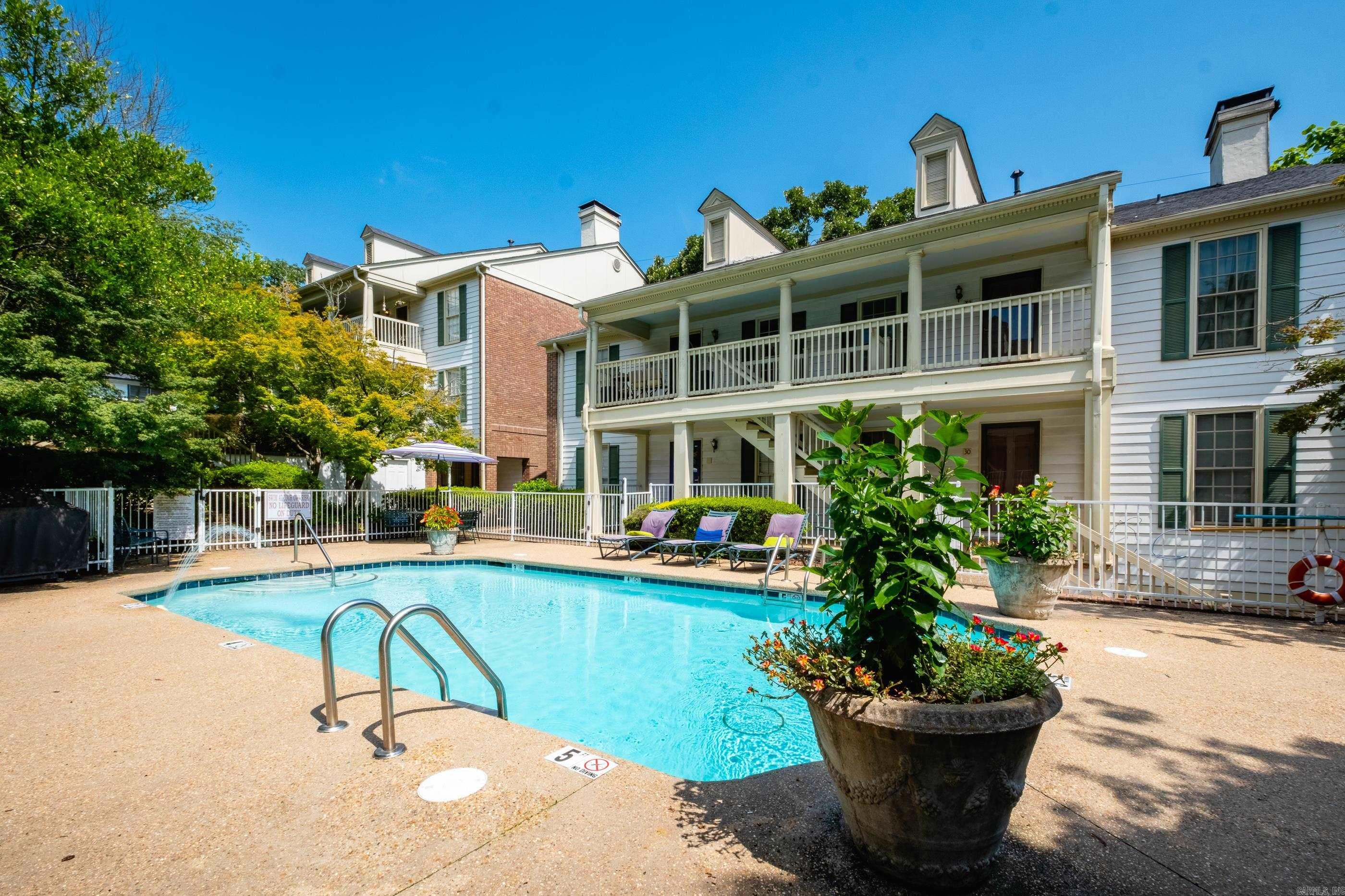 LINDEN COURT CONDO HPR - Residential