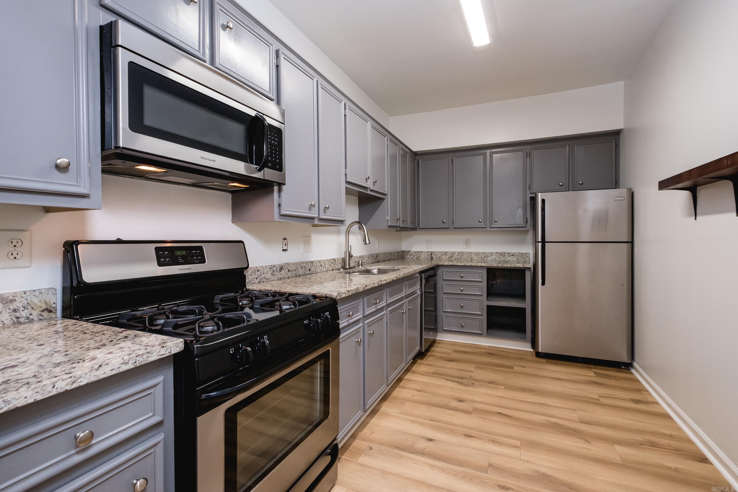 LINDEN COURT CONDO HPR - Residential
