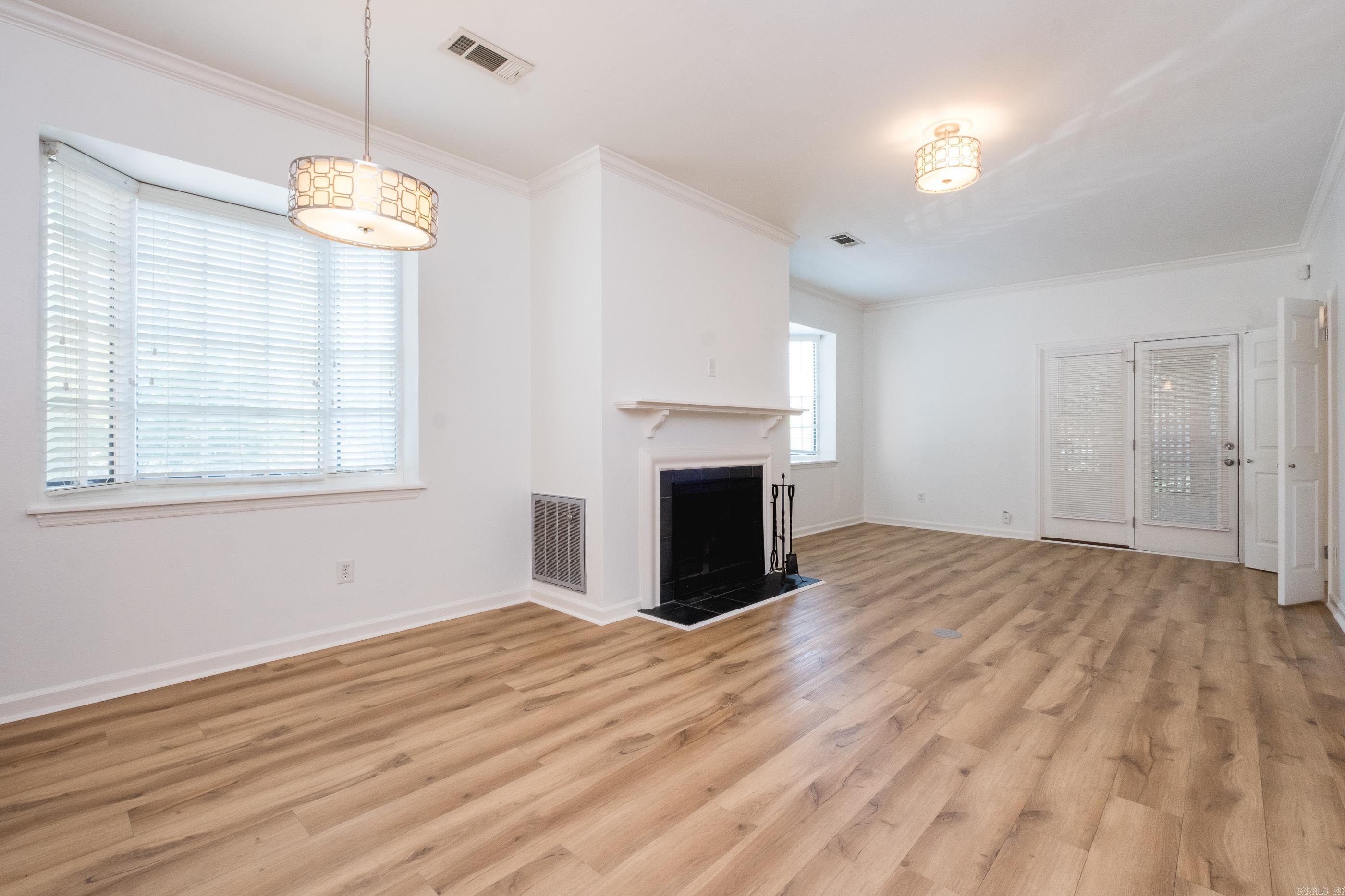 LINDEN COURT CONDO HPR - Residential