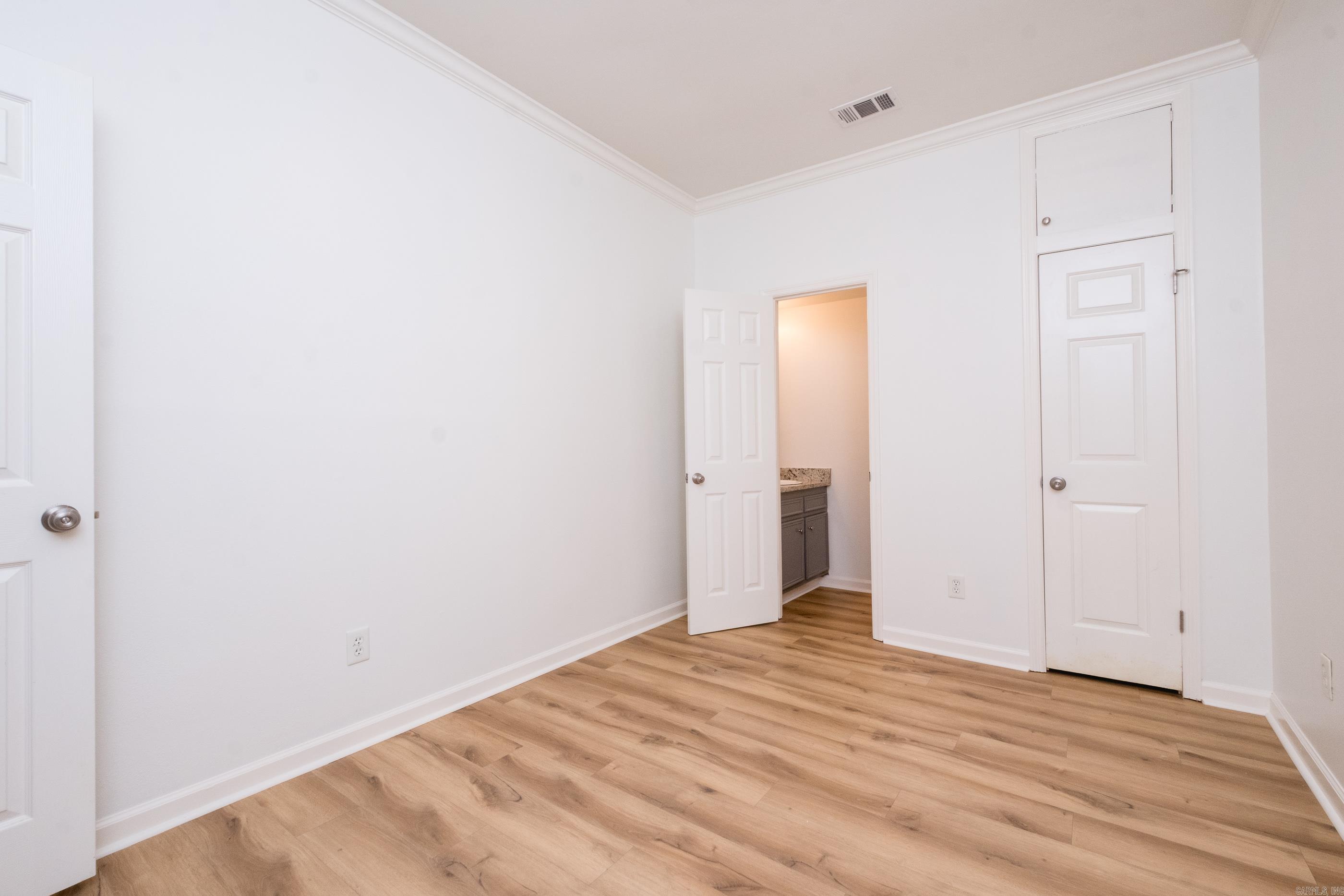 LINDEN COURT CONDO HPR - Residential