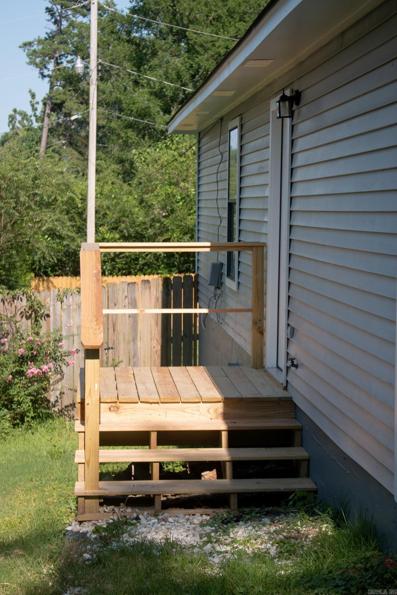 BARROW JOHN - Residential