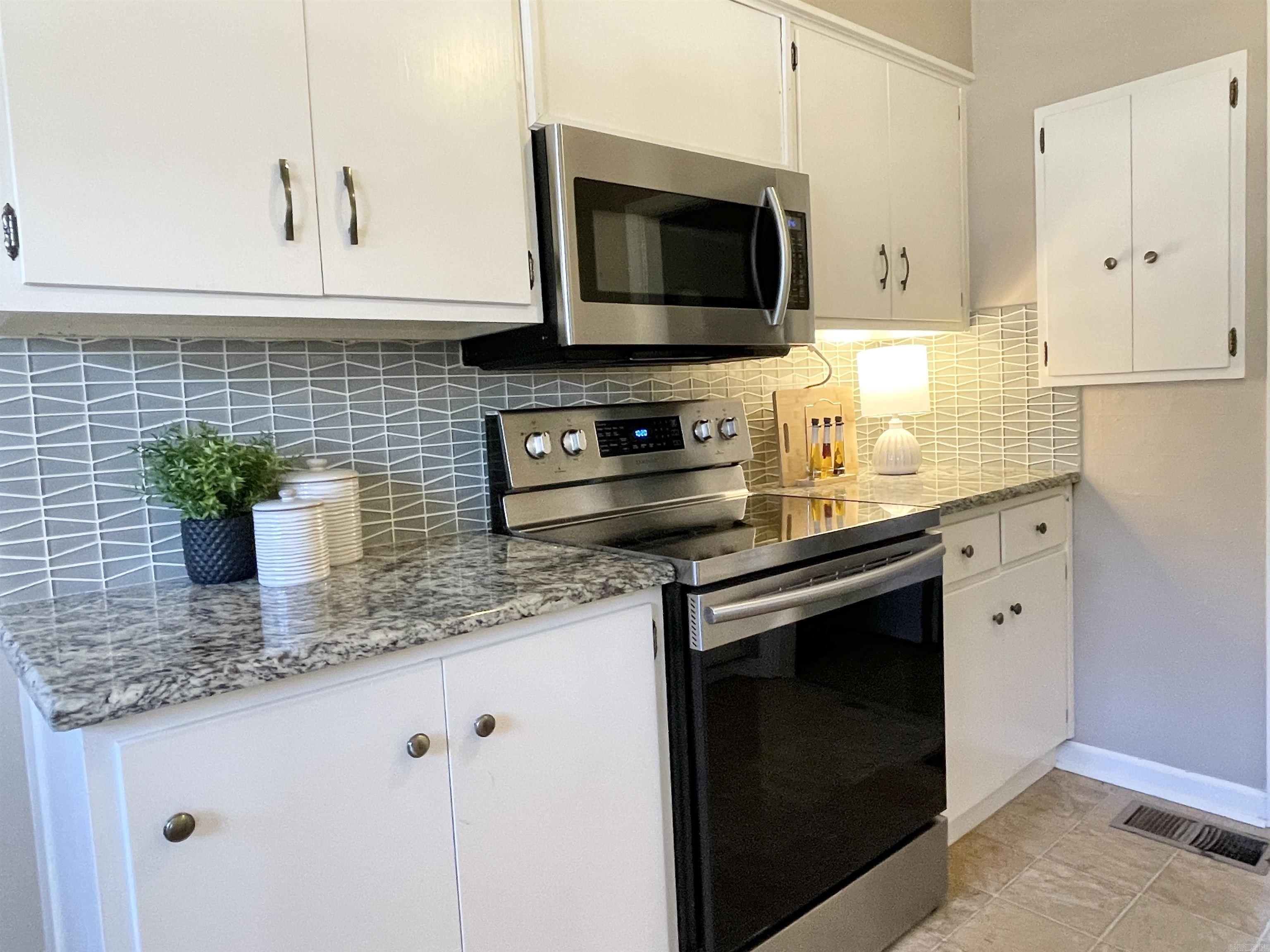 WESTOVER HILLS - Residential