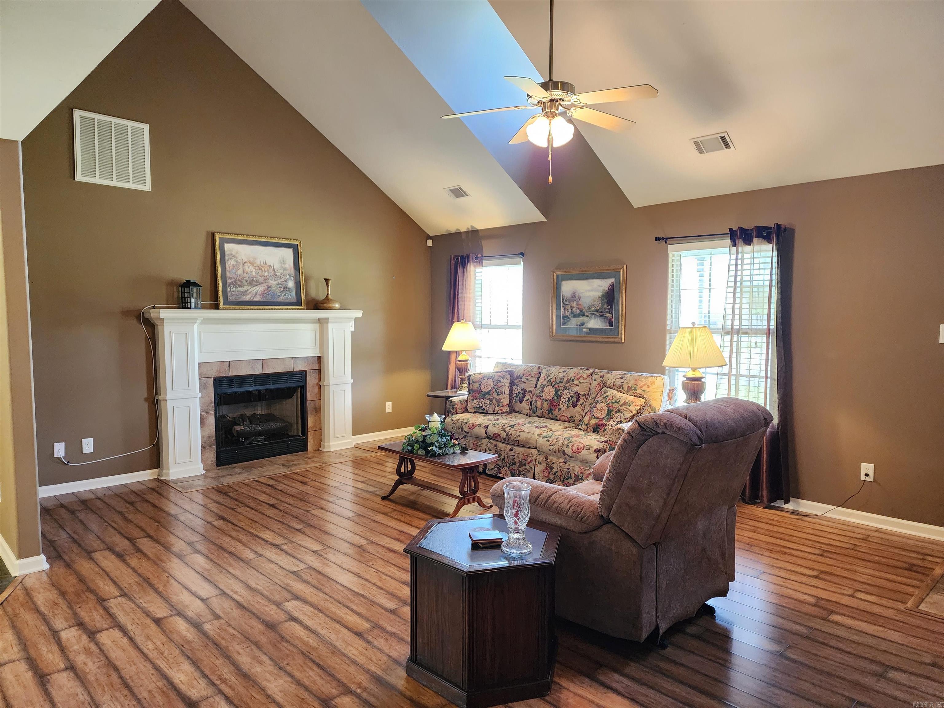 FECHERS PRAIRIE MEADOWS S/D - Residential