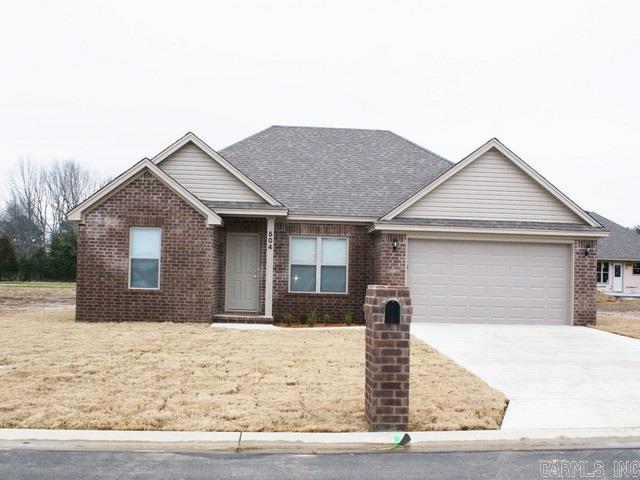 Newer home in one of Searcy’s newest subdivisions (Ridgewood). This brick 3BR/ 2BA 1412 sq ft, offers a split floor plan, carpet, laminate and tile flooring, 2 car garage with keyless entry, big family room, and great landscaping. Large eat in kitchen with crown molding. Master Bedroom has crown molding and tray ceiling, large master bathroom with double sinks, and has a large walk in closet. Easy no-steps entry from garage into house. Yard is sod and landscaped.