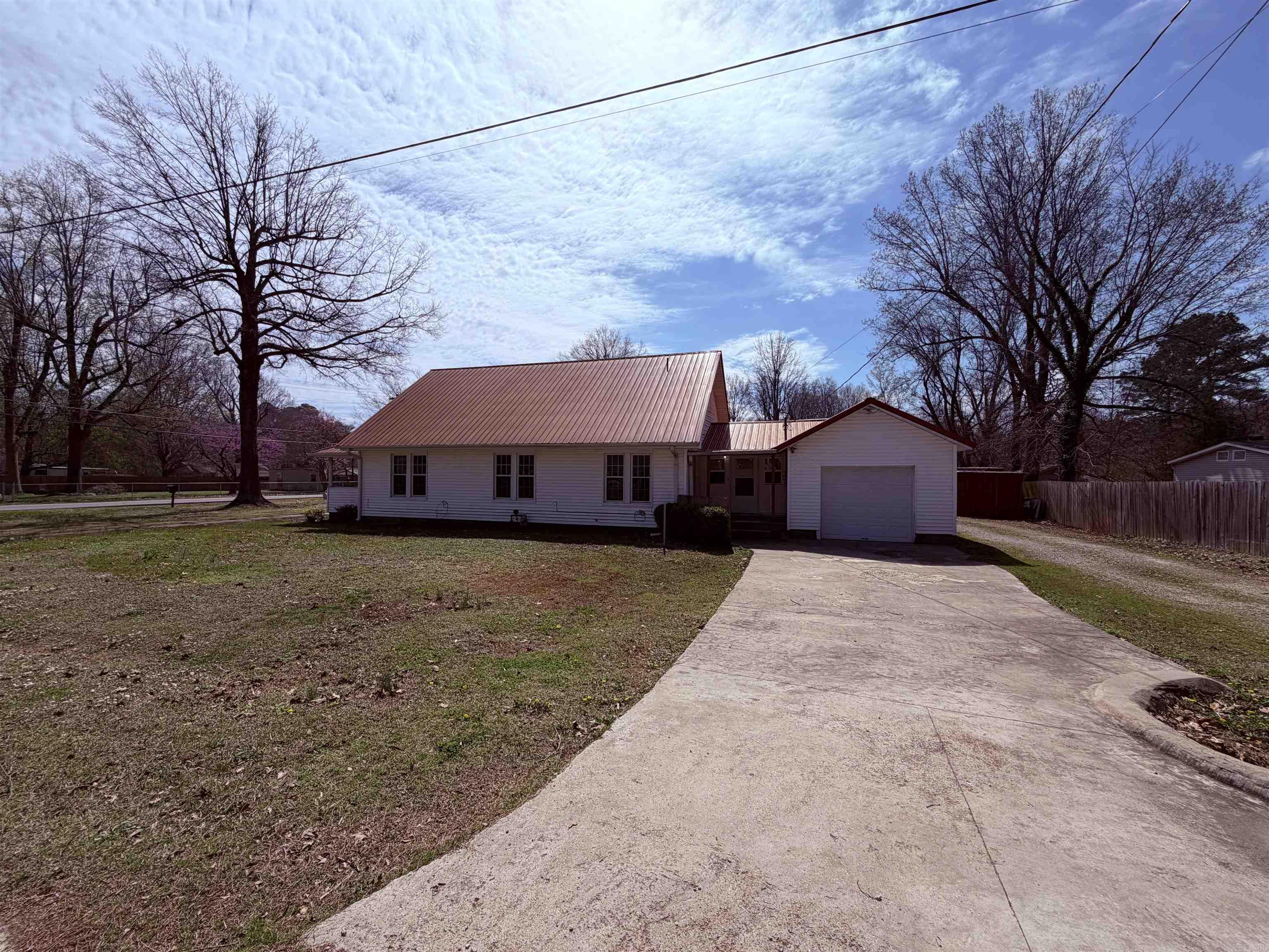 M&B PIGGOTT 2-20-8 - Residential