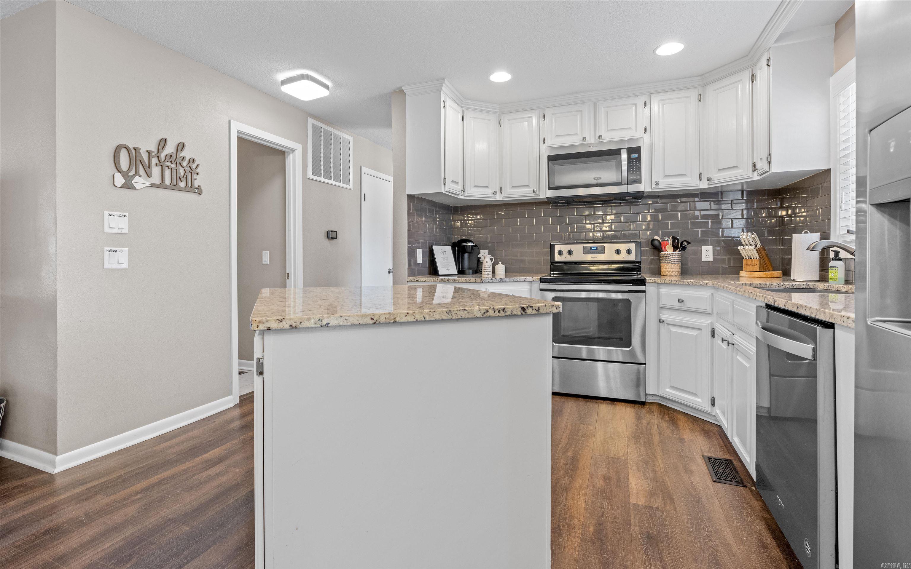 CORONADO COURTS - Residential
