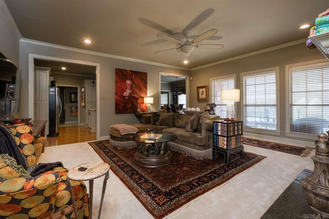 CHENAL VALLEY MARGEUAX - Residential
