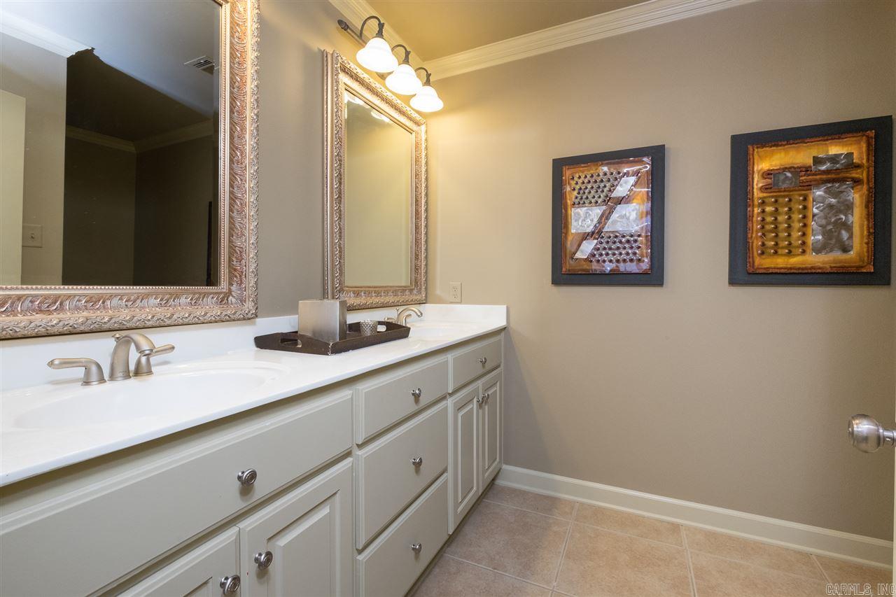 CHENAL VALLEY MARGEUAX - Residential