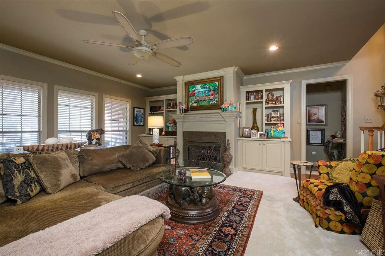CHENAL VALLEY MARGEUAX - Residential