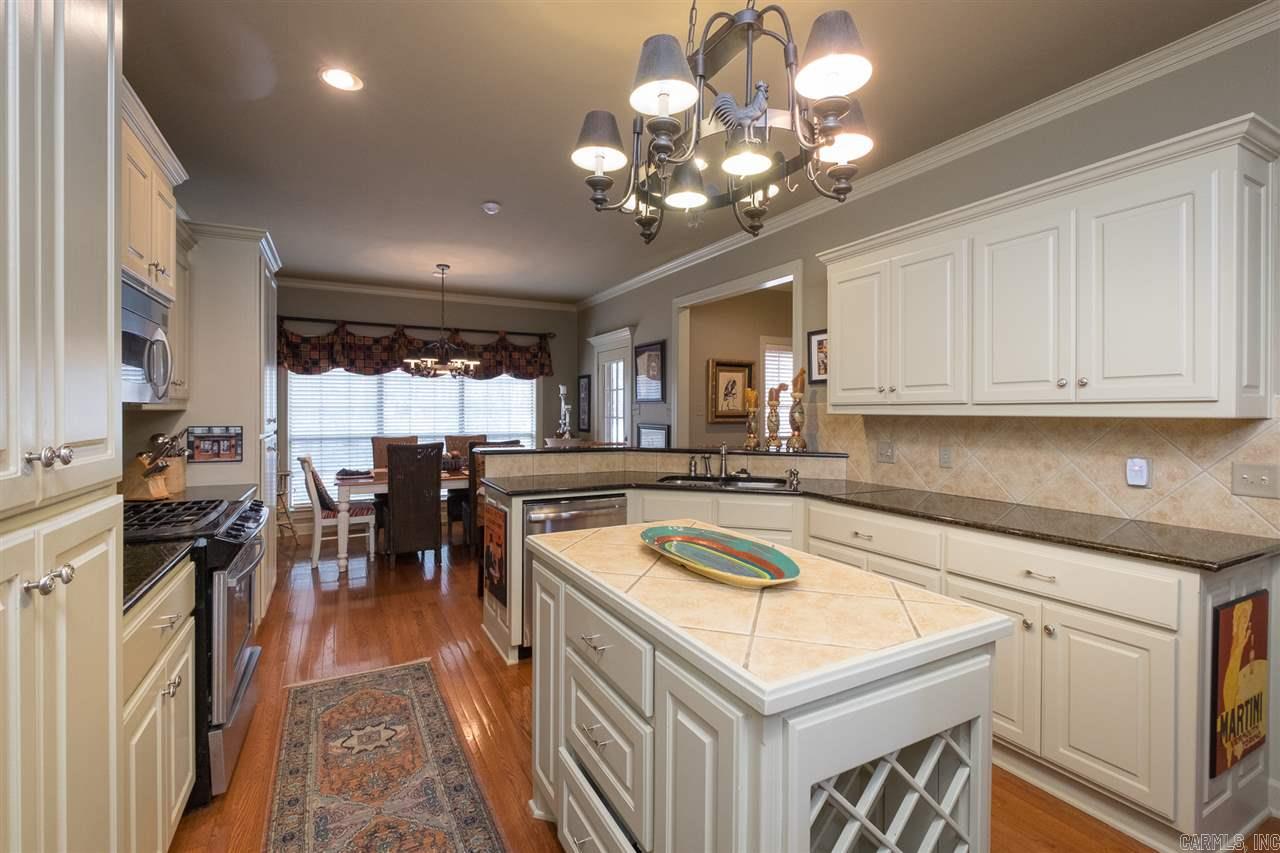 CHENAL VALLEY MARGEUAX - Residential