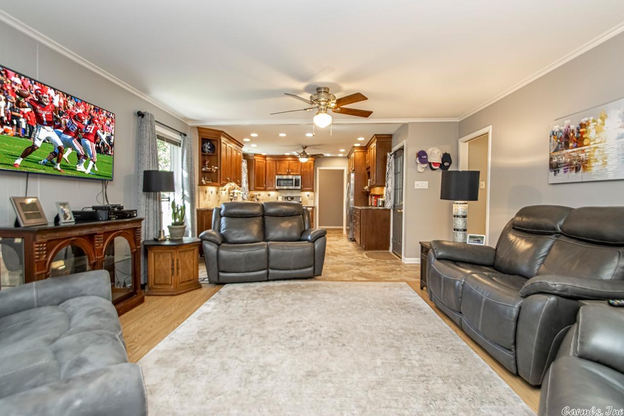 LAKEWOOD NE - Residential