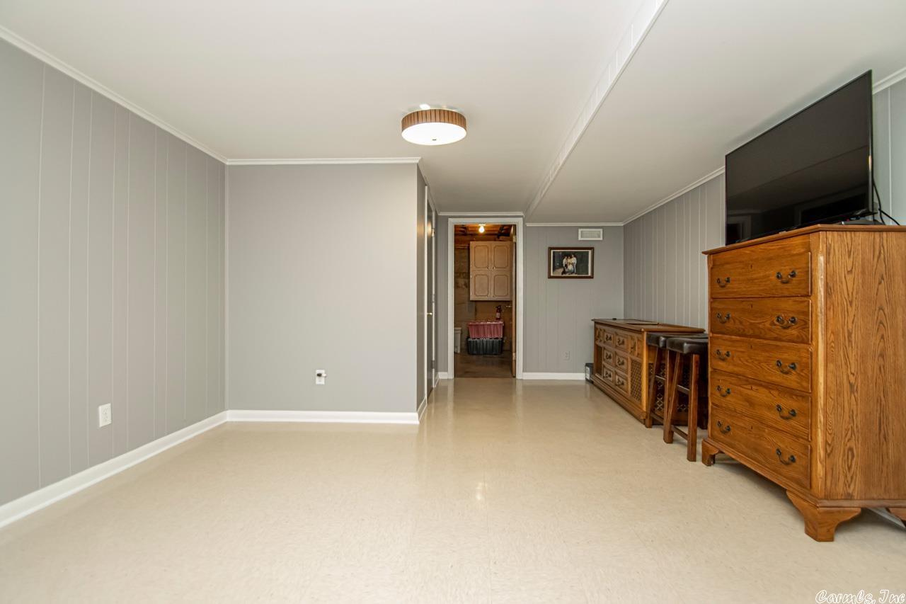 LAKEWOOD NE - Residential
