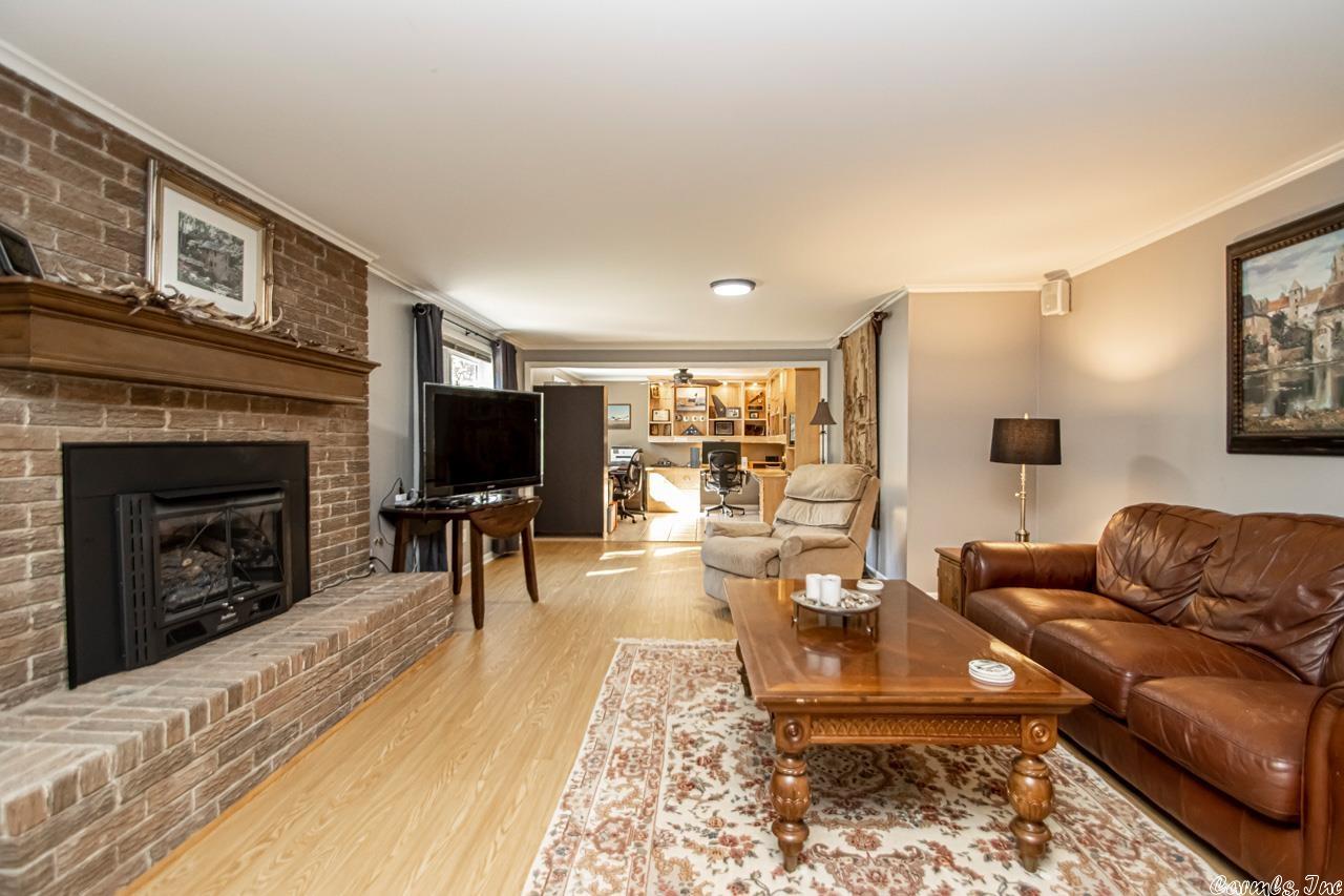 LAKEWOOD NE - Residential