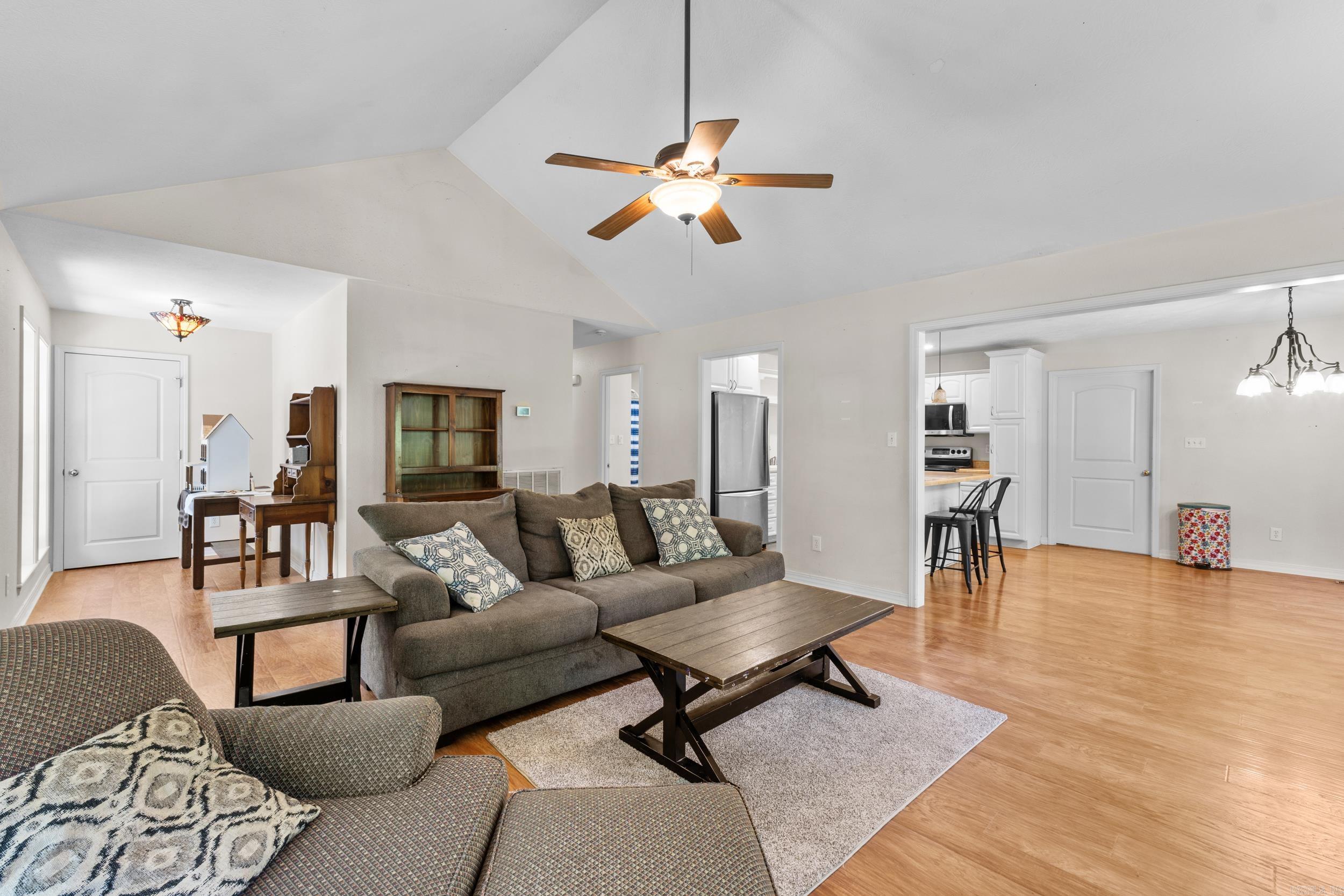 WADLEIGH TERRACE - Residential
