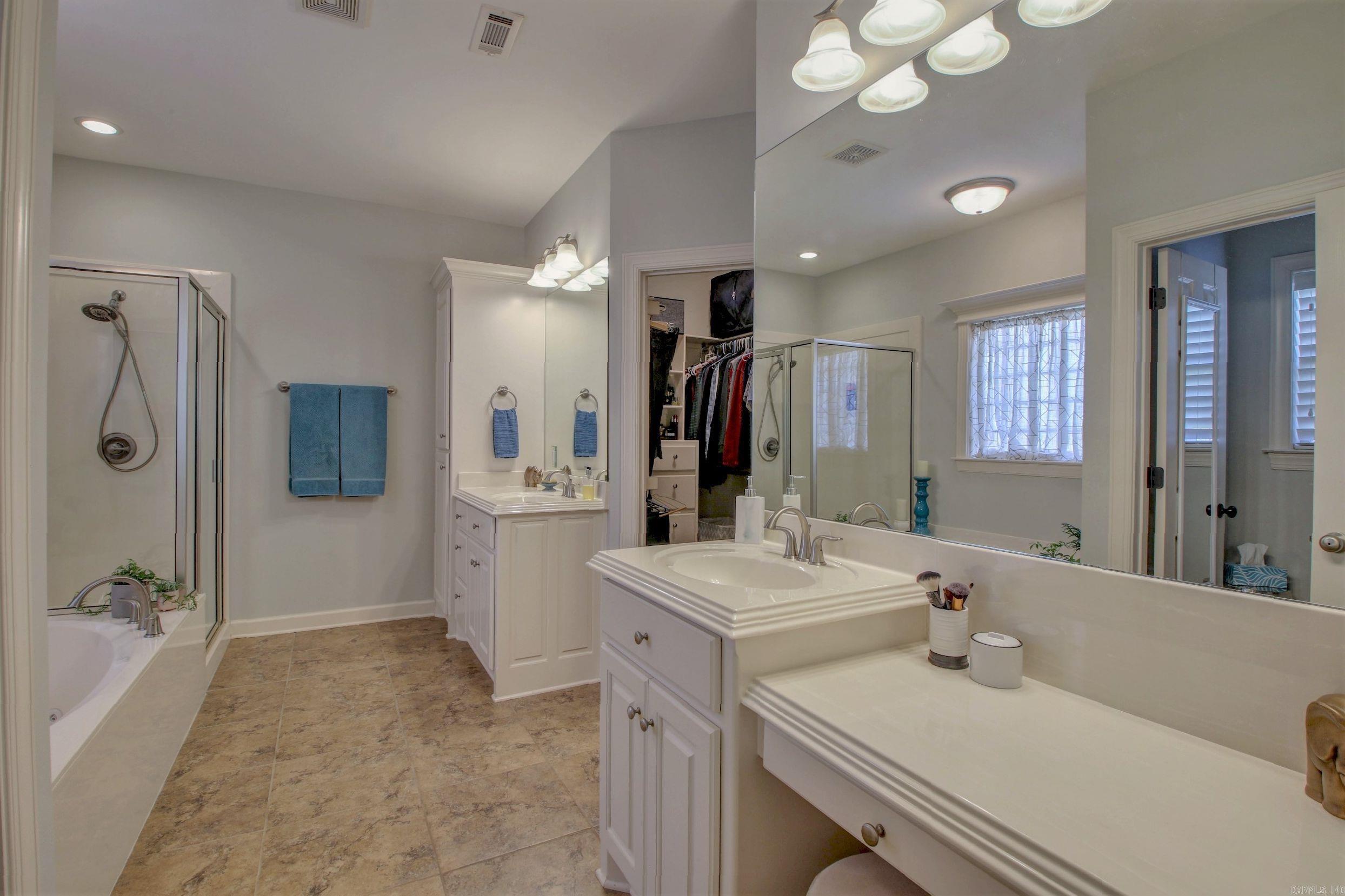 MAUMELLE VALLEY ESTATES - Residential