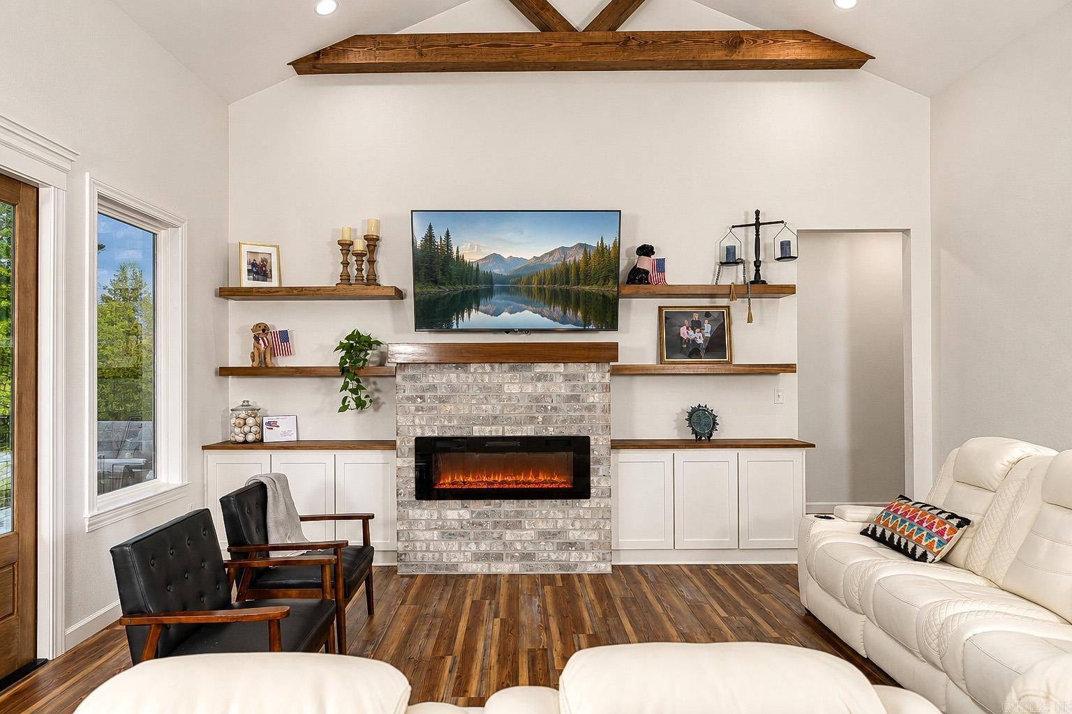 Shannon Oaks - Residential
