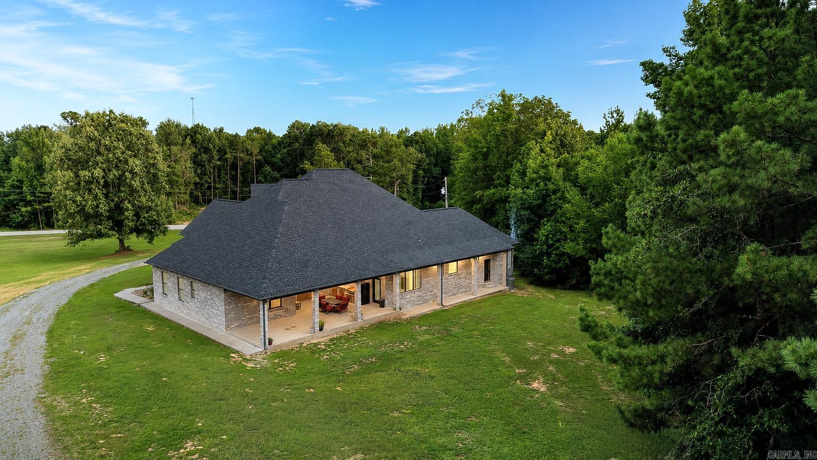 Shannon Oaks - Residential