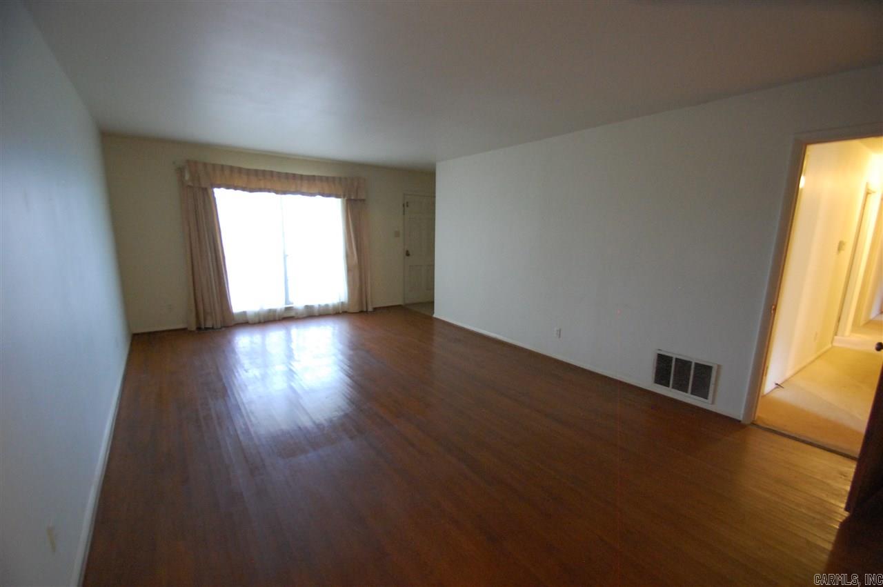 Leawood Heights - Residential