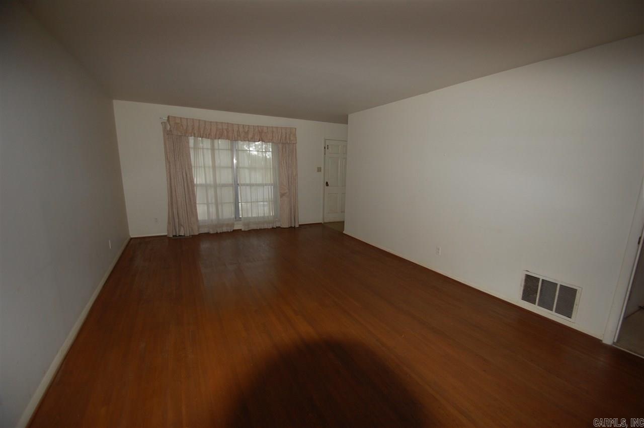 Leawood Heights - Residential