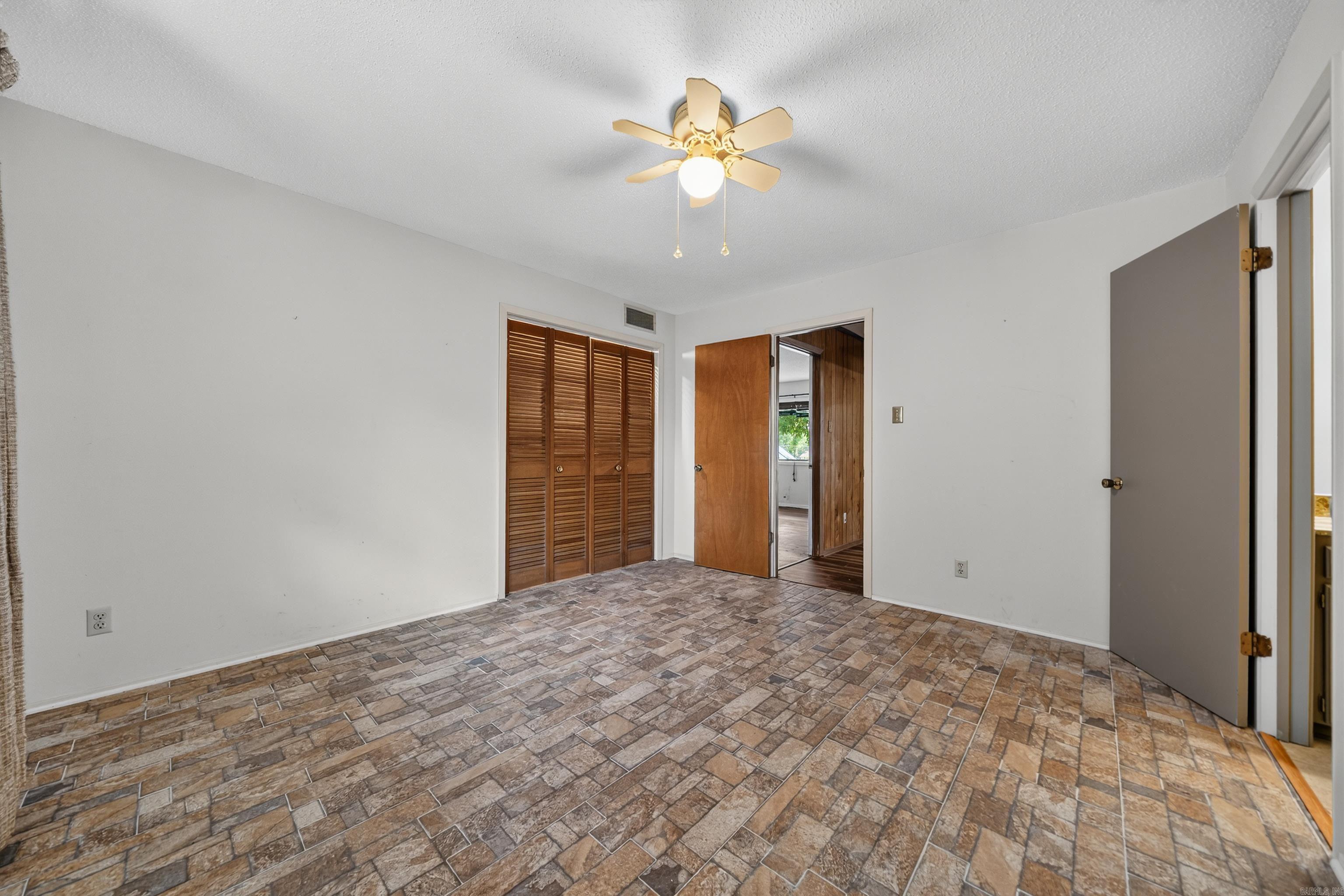 CLIFTON PLACE - Residential