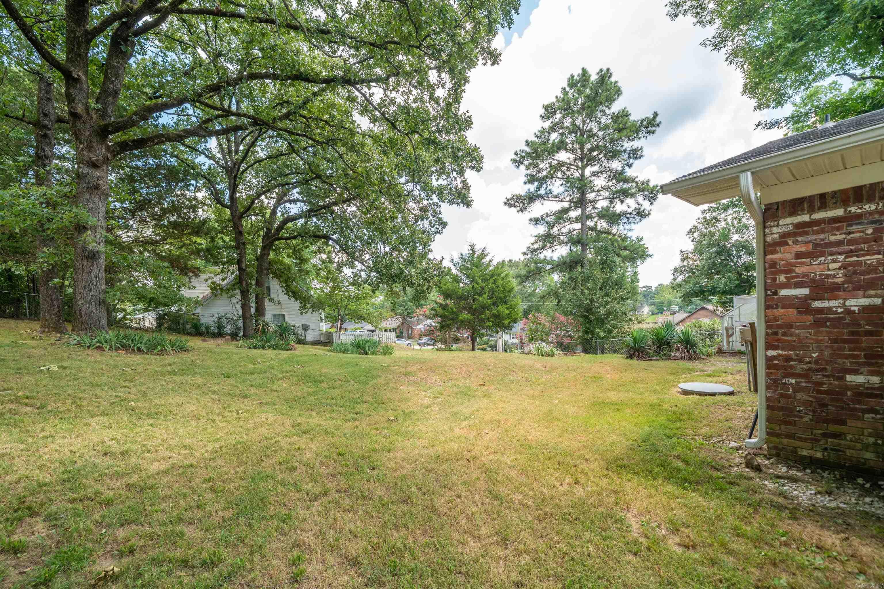 CLIFTON PLACE - Residential
