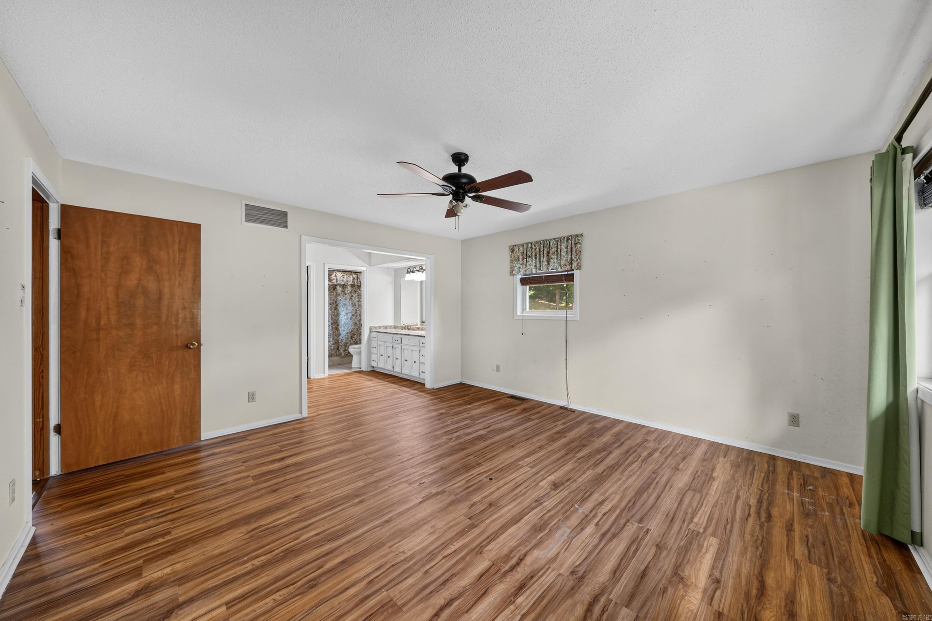 CLIFTON PLACE - Residential