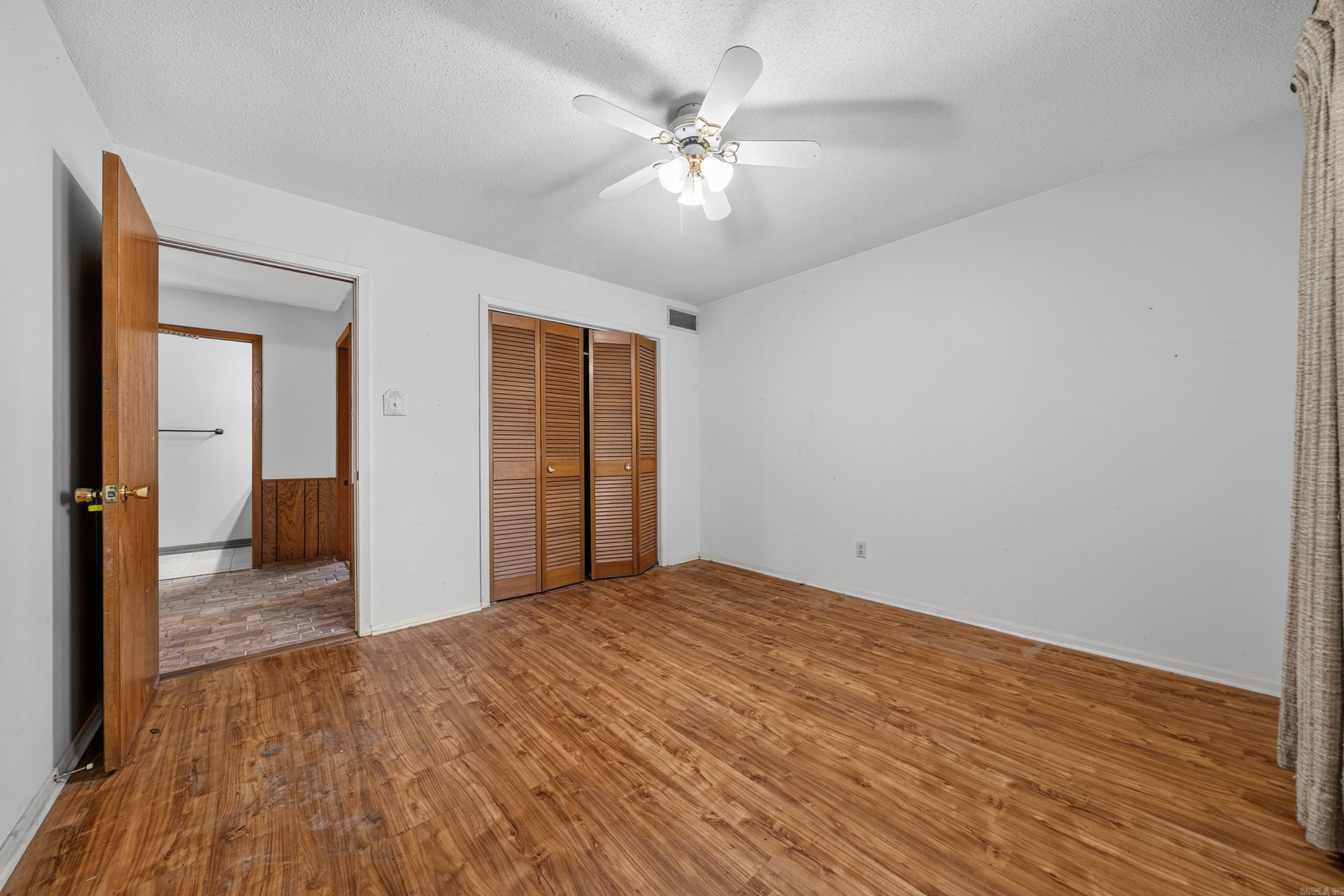 CLIFTON PLACE - Residential